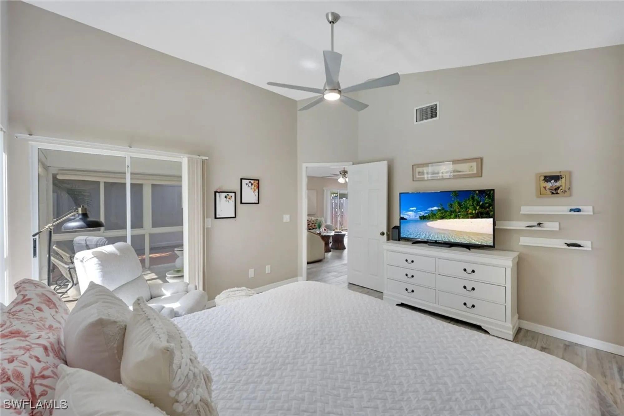 Property Slideshow image 13 of 38 | 14871 crescent cove dr, Fort Myers, FL, 33908