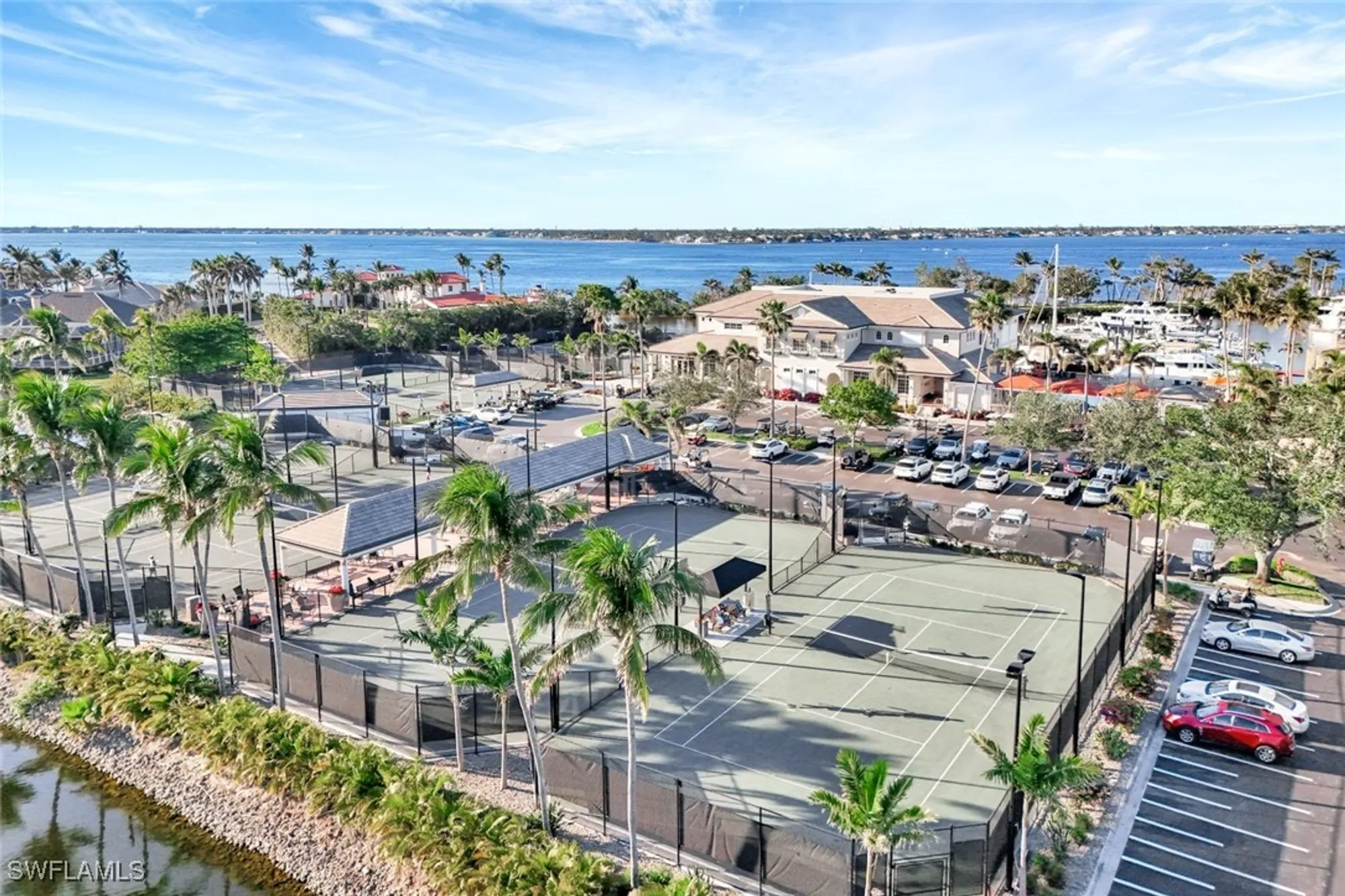 Property Slideshow image 31 of 38 | 14871 crescent cove dr, Fort Myers, FL, 33908