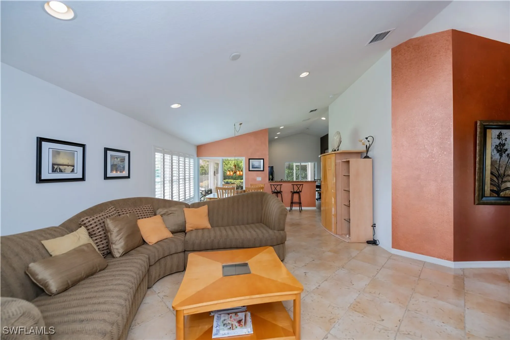 Property Slideshow image 15 of 50 | 2335 summersweet dr, Alva, FL, 33920