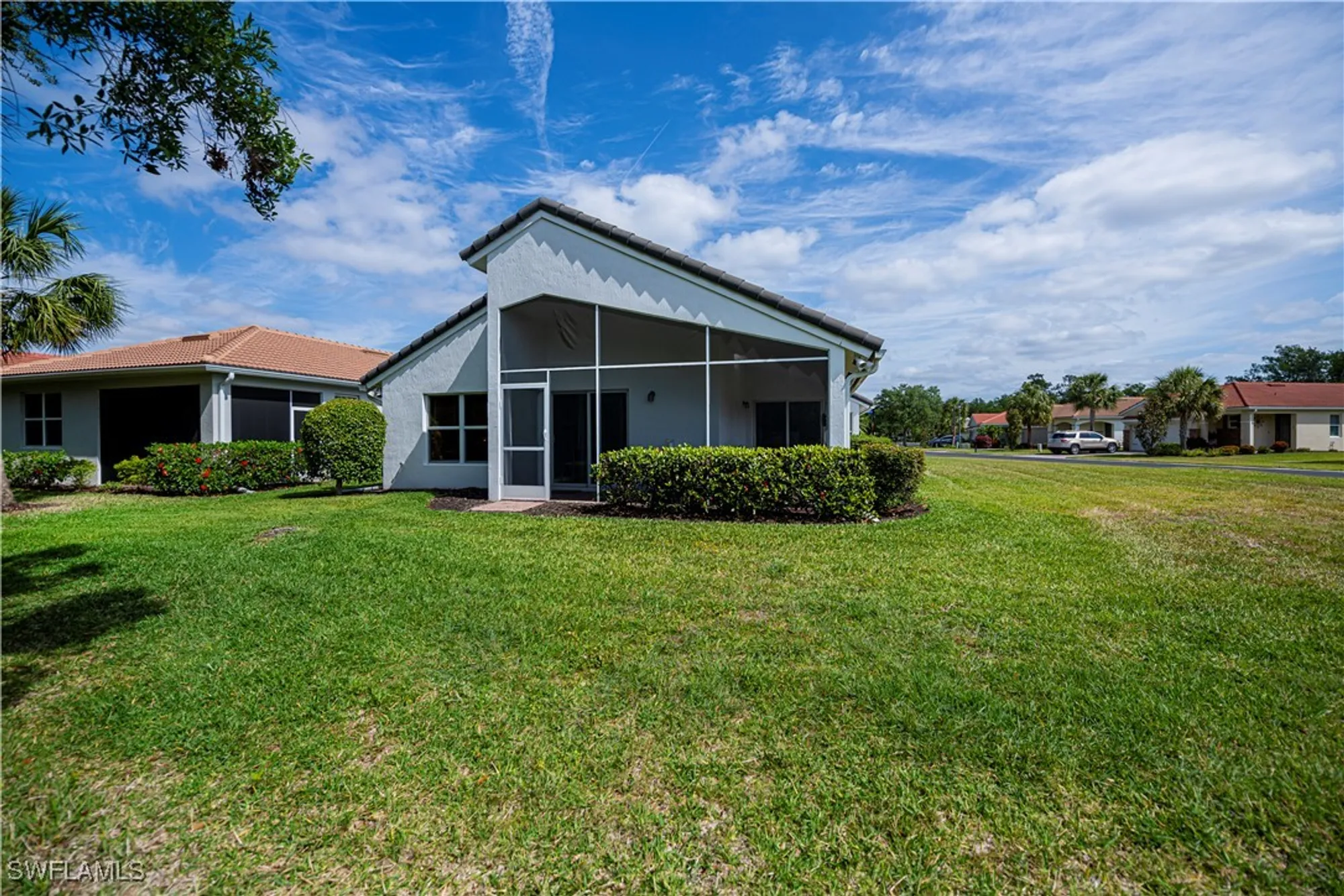 Property Slideshow image 39 of 50 | 2335 summersweet dr, Alva, FL, 33920