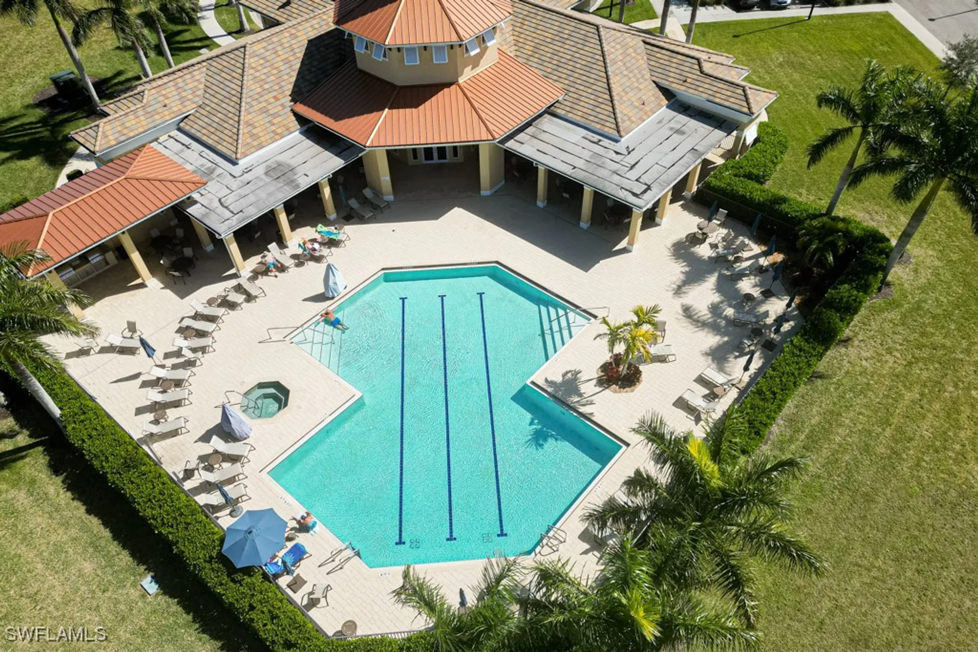 Property Slideshow image 43 of 50 | 2335 summersweet dr, Alva, FL, 33920