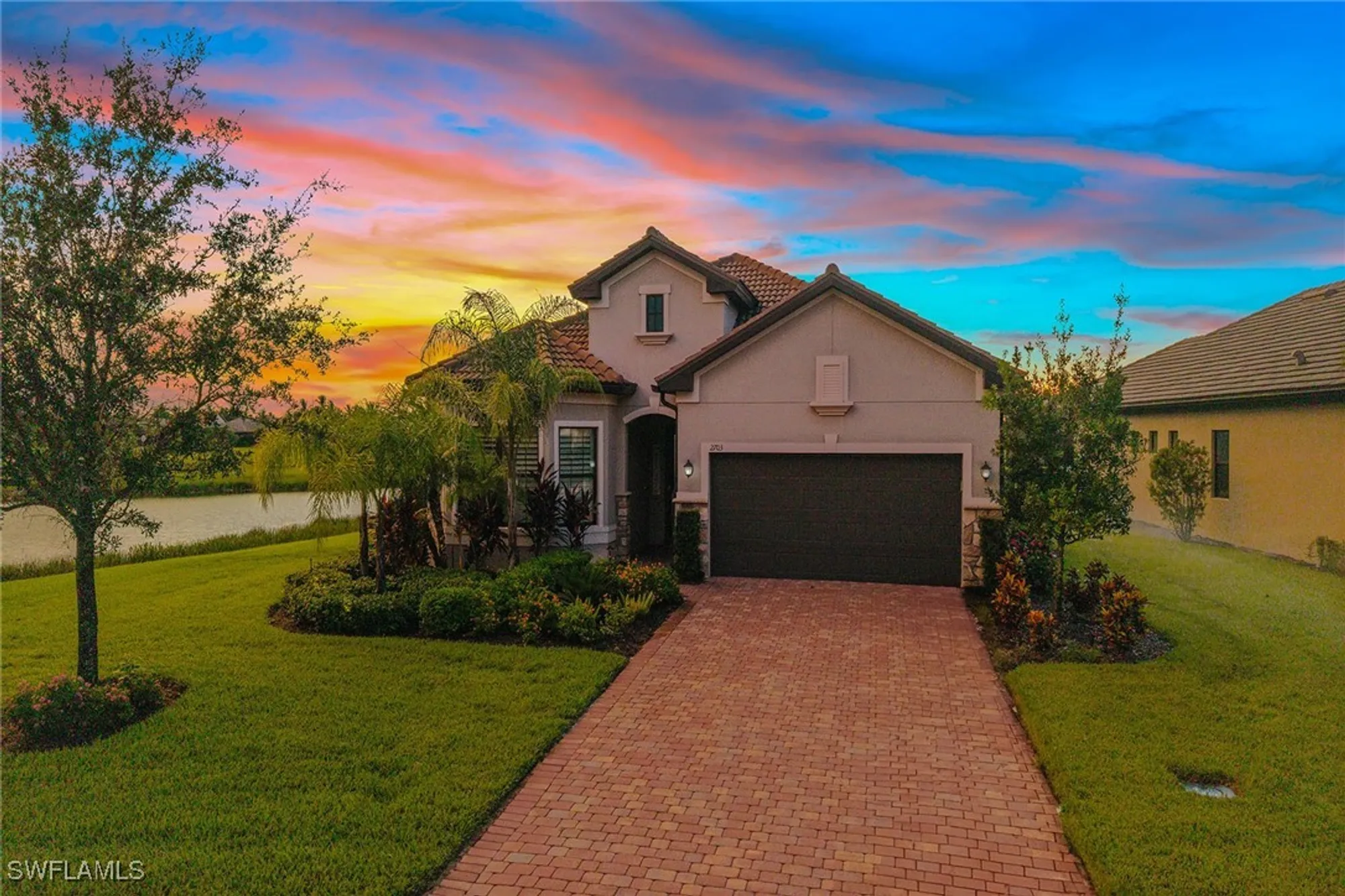 Property Slideshow image 1 of 50 | 2703 aviamar cir, Naples, FL, 34114
