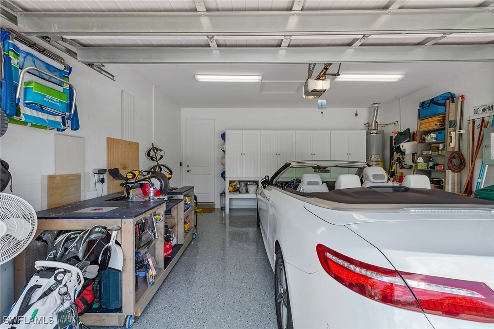 Property Slideshow image 33 of 50 | 2703 aviamar cir, Naples, FL, 34114