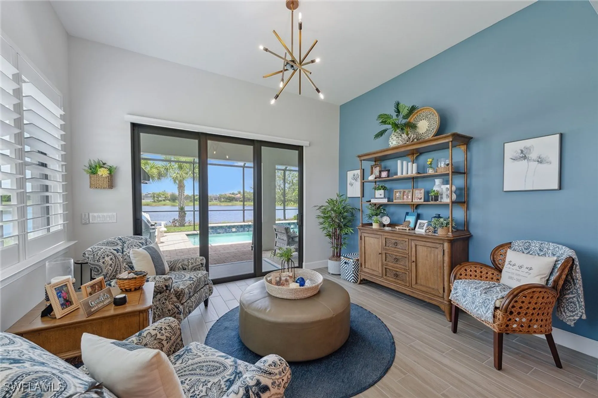 Property Slideshow image 4 of 50 | 2703 aviamar cir, Naples, FL, 34114