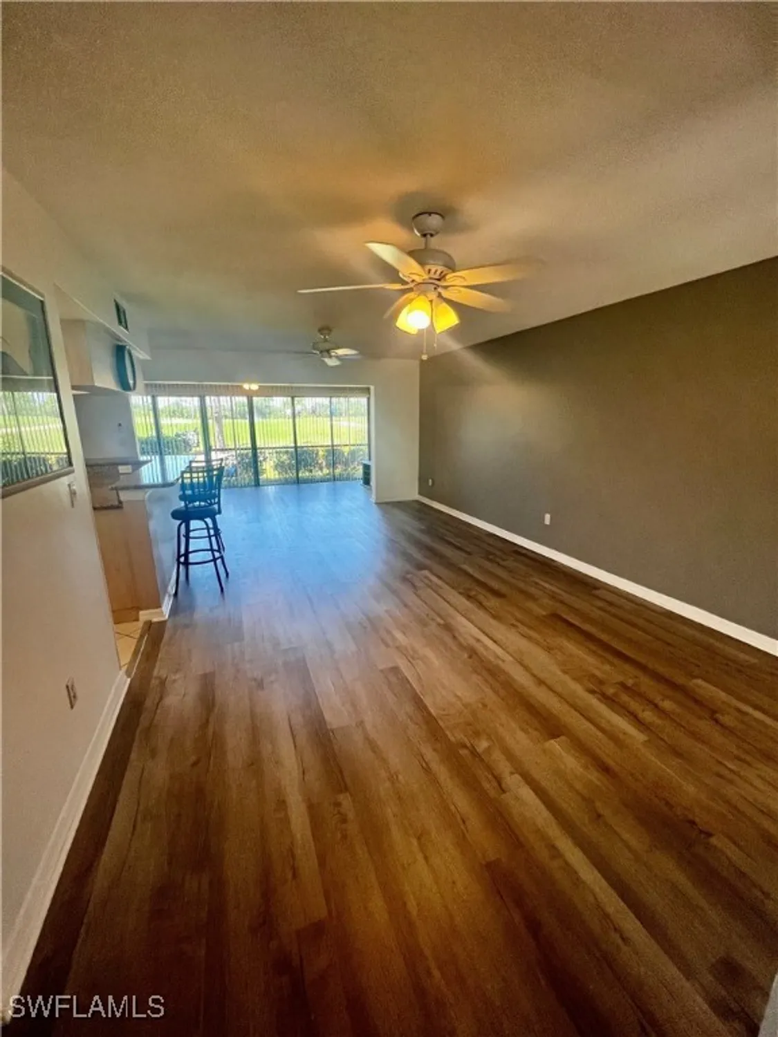 Property Slideshow image 18 of 35 | 5765 trailwinds dr 115, Fort Myers, FL, 33907