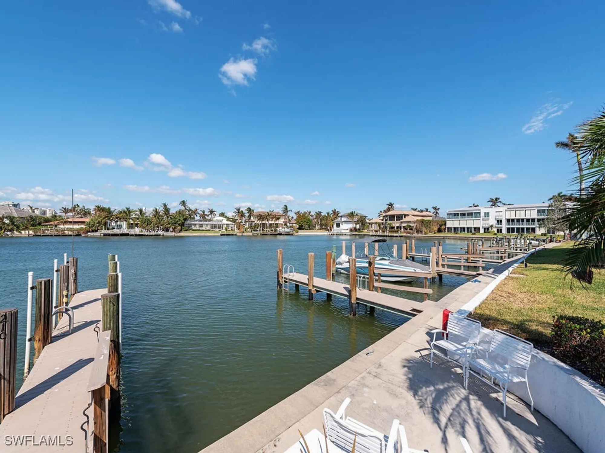 Property Slideshow image 17 of 35 | 333 harbour dr apt 108, Naples, FL, 34103