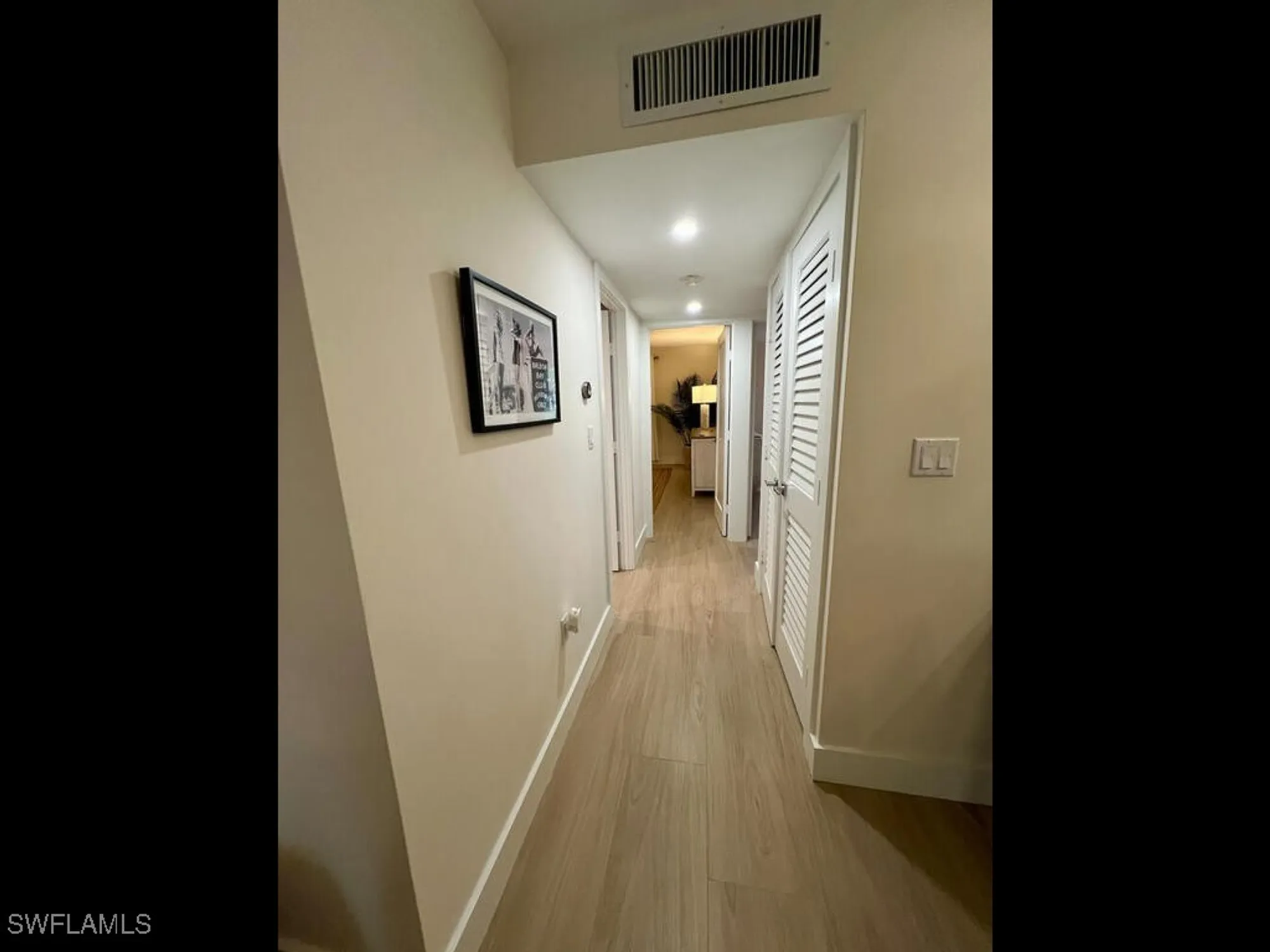 Property Slideshow image 18 of 35 | 333 harbour dr apt 108, Naples, FL, 34103