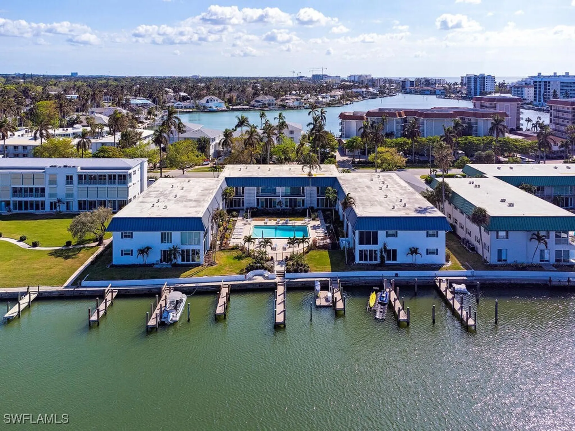 Property Slideshow image 1 of 35 | 333 harbour dr apt 108, Naples, FL, 34103