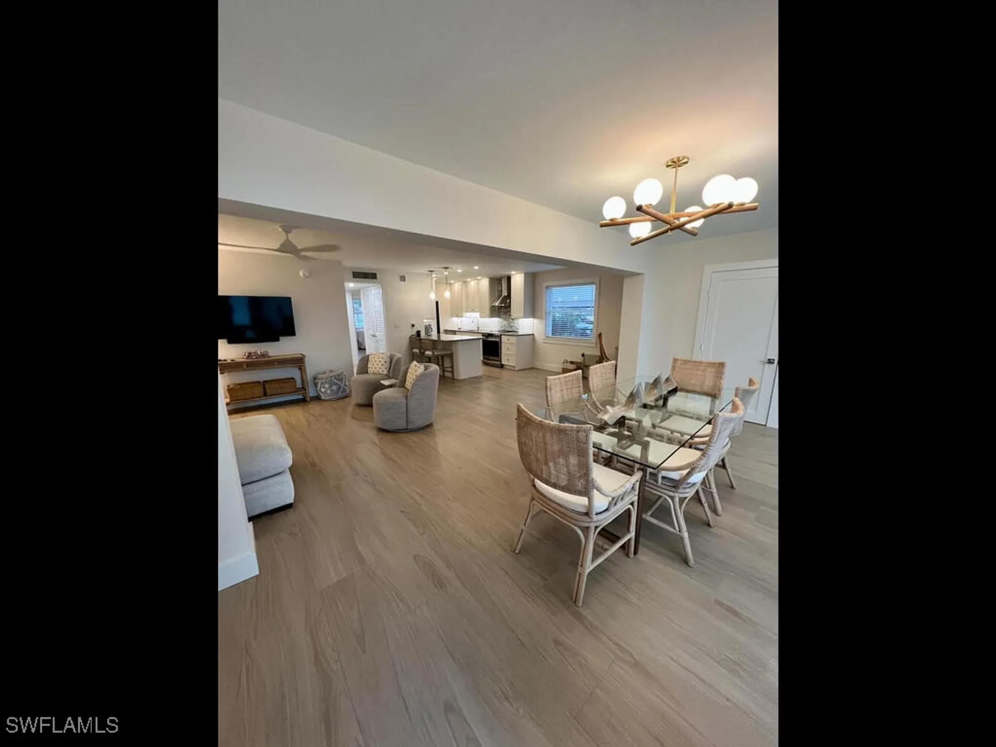 Property Slideshow image 26 of 35 | 333 harbour dr apt 108, Naples, FL, 34103