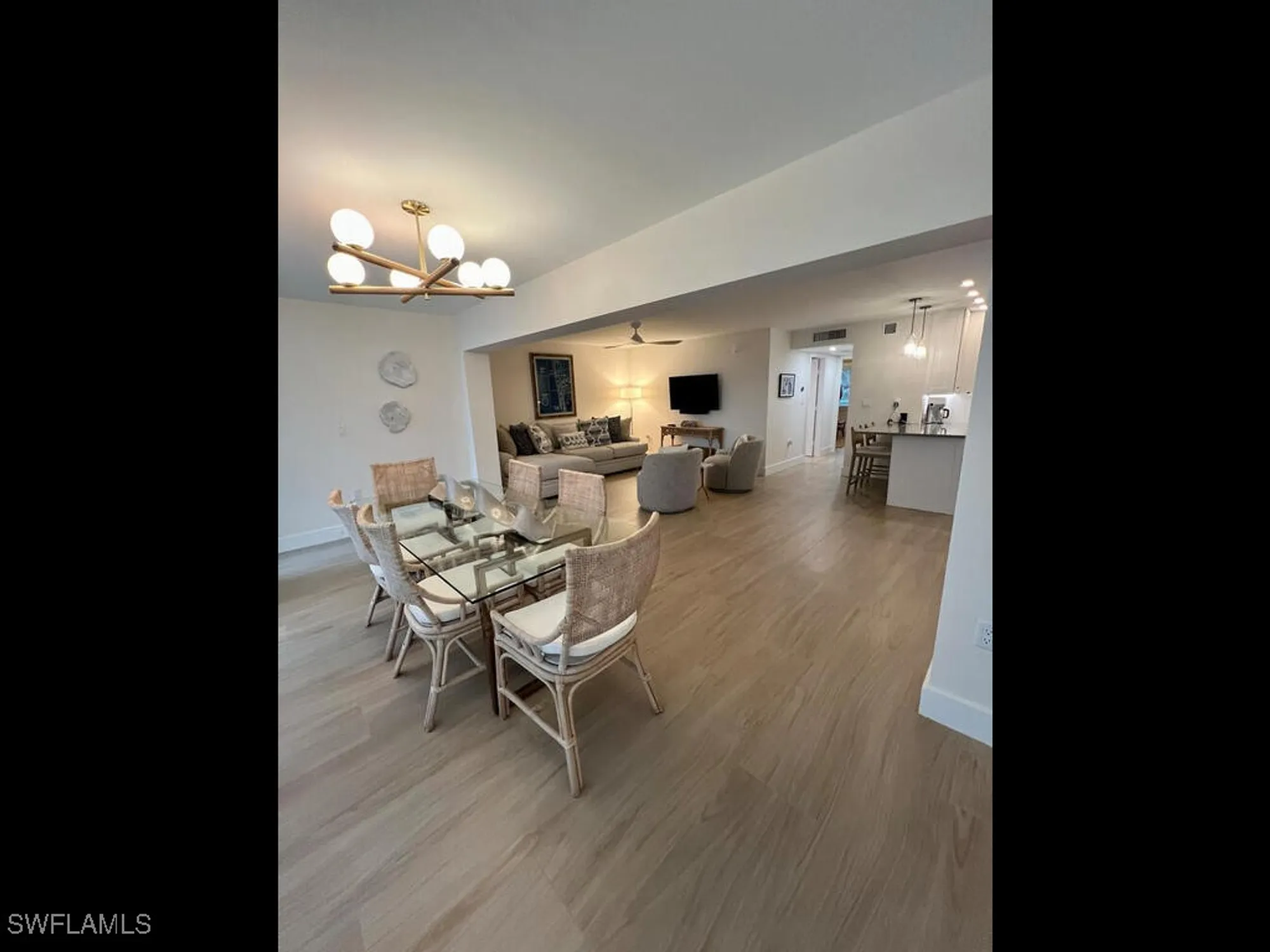 Property Slideshow image 27 of 35 | 333 harbour dr apt 108, Naples, FL, 34103