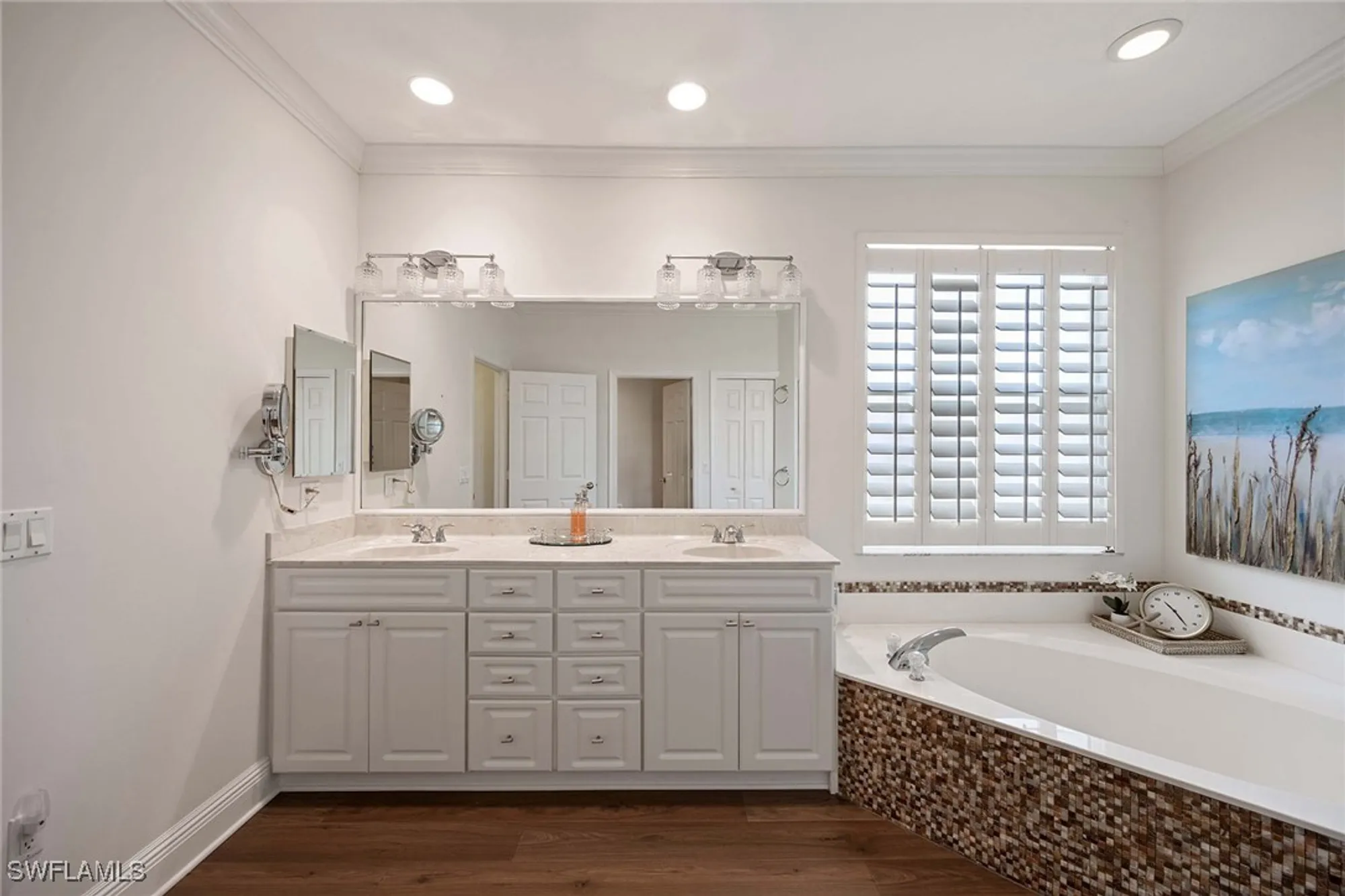 Property Slideshow image 18 of 50 | 8544 pepper tree way, Naples, FL, 34114