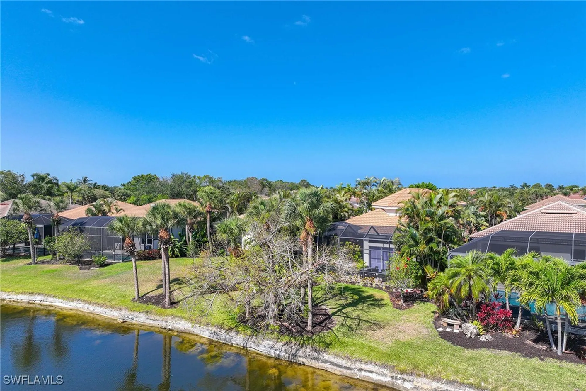 Property Slideshow image 31 of 50 | 8544 pepper tree way, Naples, FL, 34114