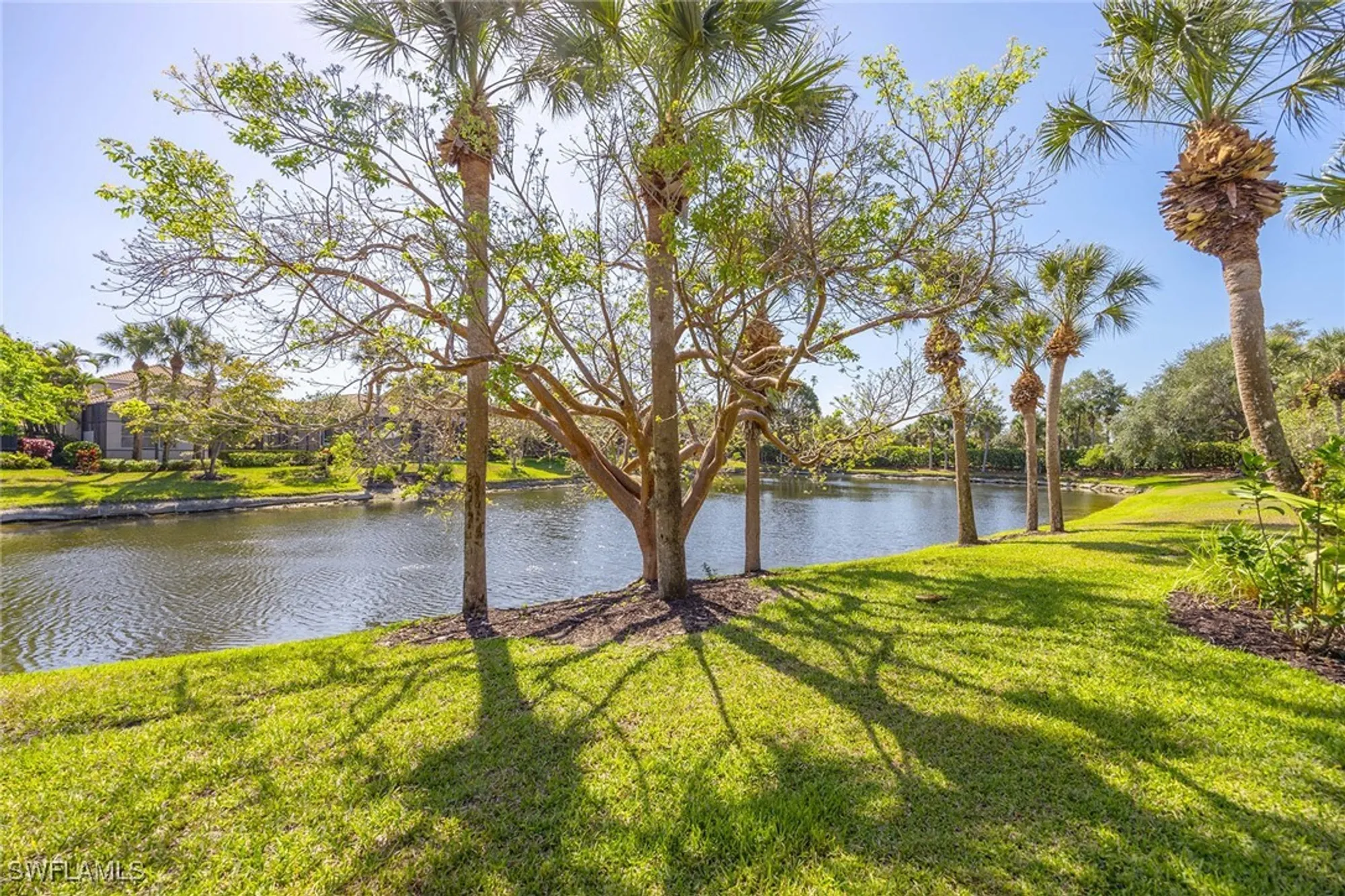Property Slideshow image 32 of 50 | 8544 pepper tree way, Naples, FL, 34114