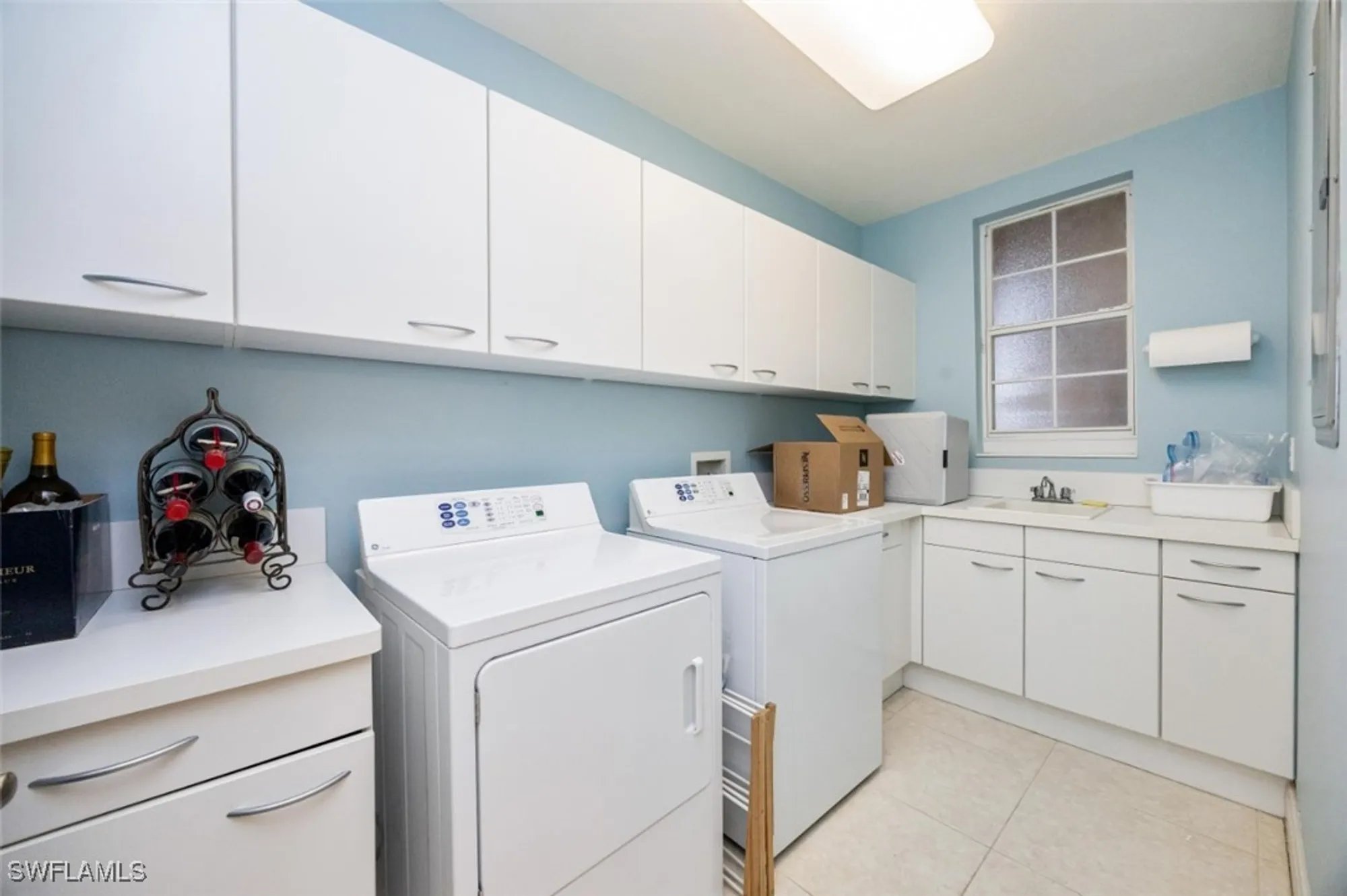 Property Slideshow image 26 of 29 | 570 el camino real apt 2504, Naples, FL, 34119