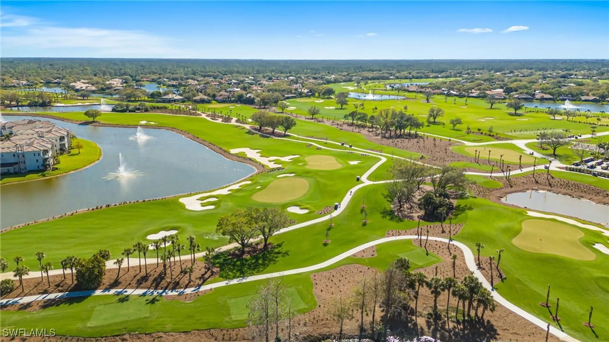 Property Slideshow image 3 of 29 | 570 el camino real apt 2504, Naples, FL, 34119