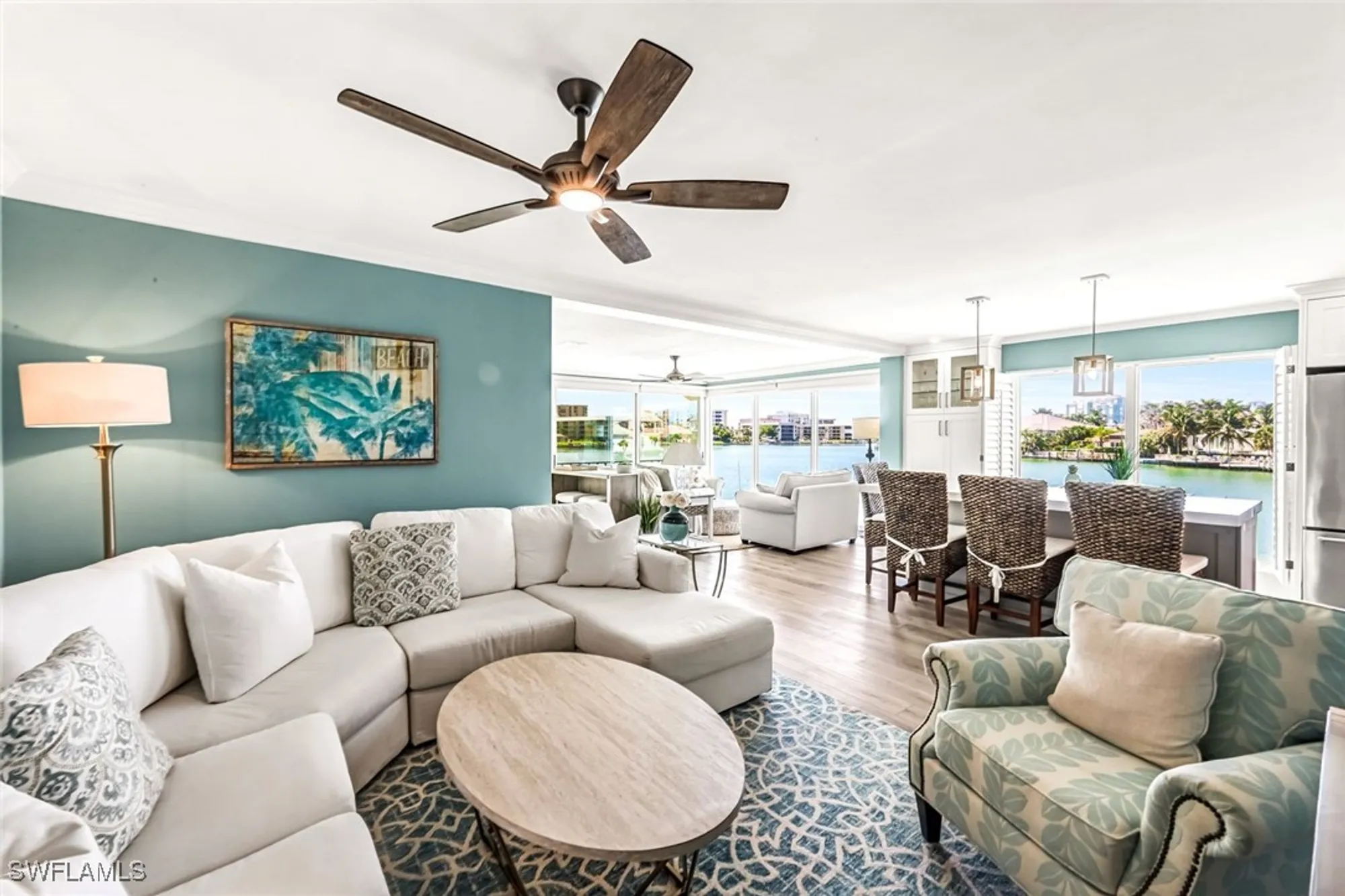 Property Slideshow image 16 of 33 | 333 harbour dr 201, Naples, FL, 34103