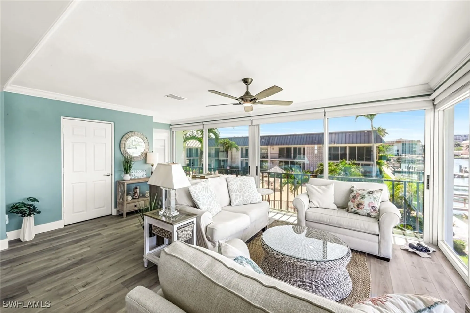 Property Slideshow image 6 of 33 | 333 harbour dr 201, Naples, FL, 34103