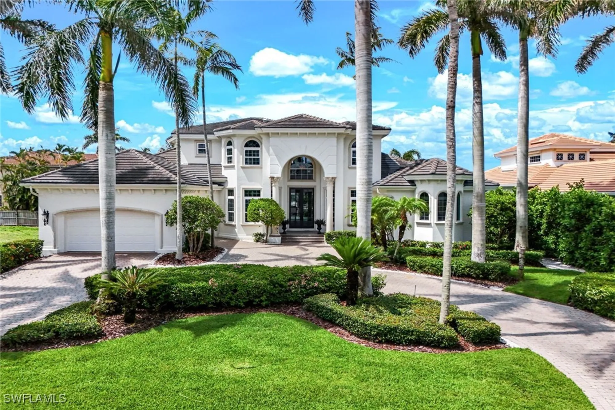 Property Slideshow image 1 of 43 | 384 mooring line dr, Naples, FL, 34102