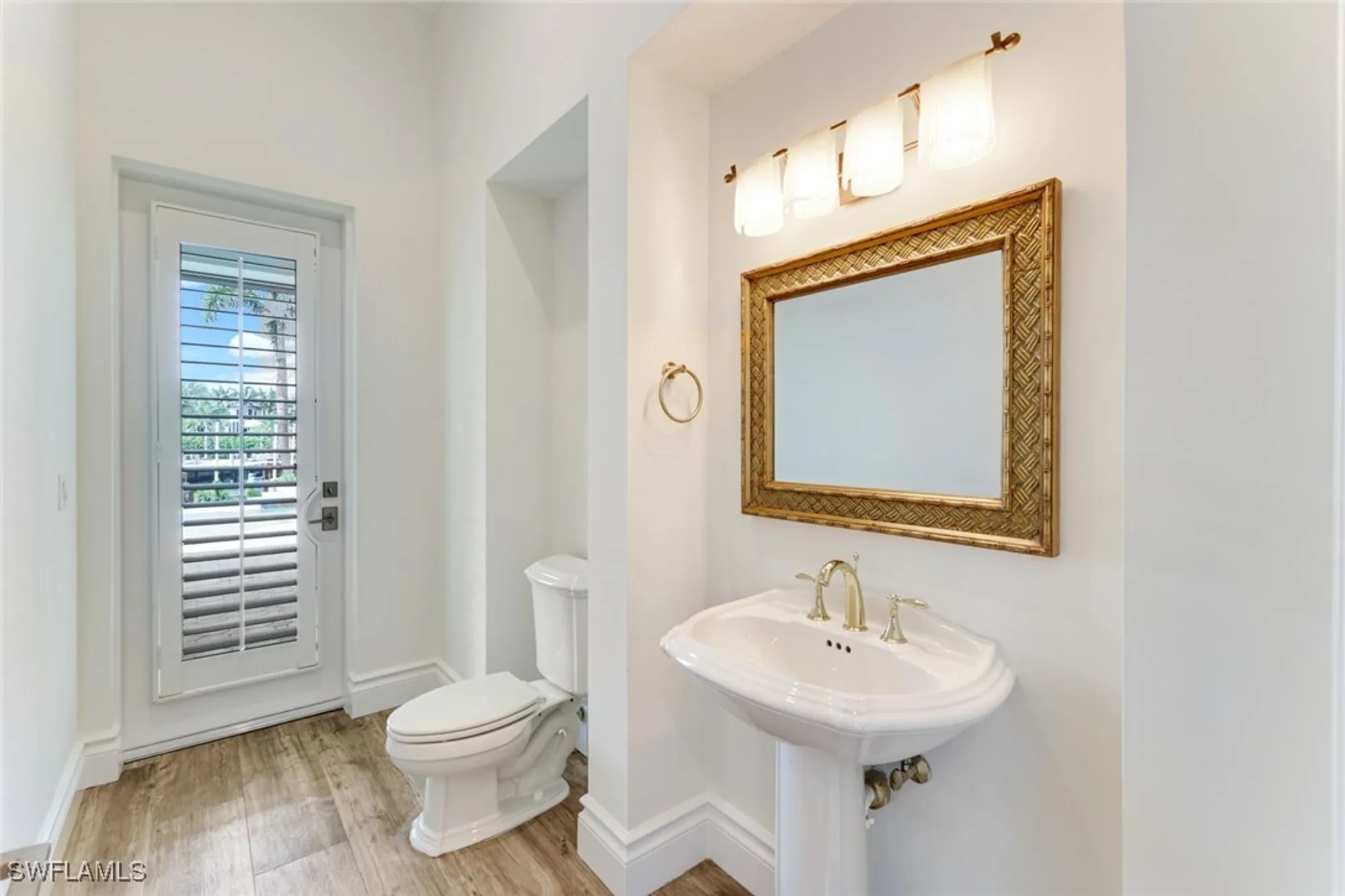 Property Slideshow image 28 of 43 | 384 mooring line dr, Naples, FL, 34102