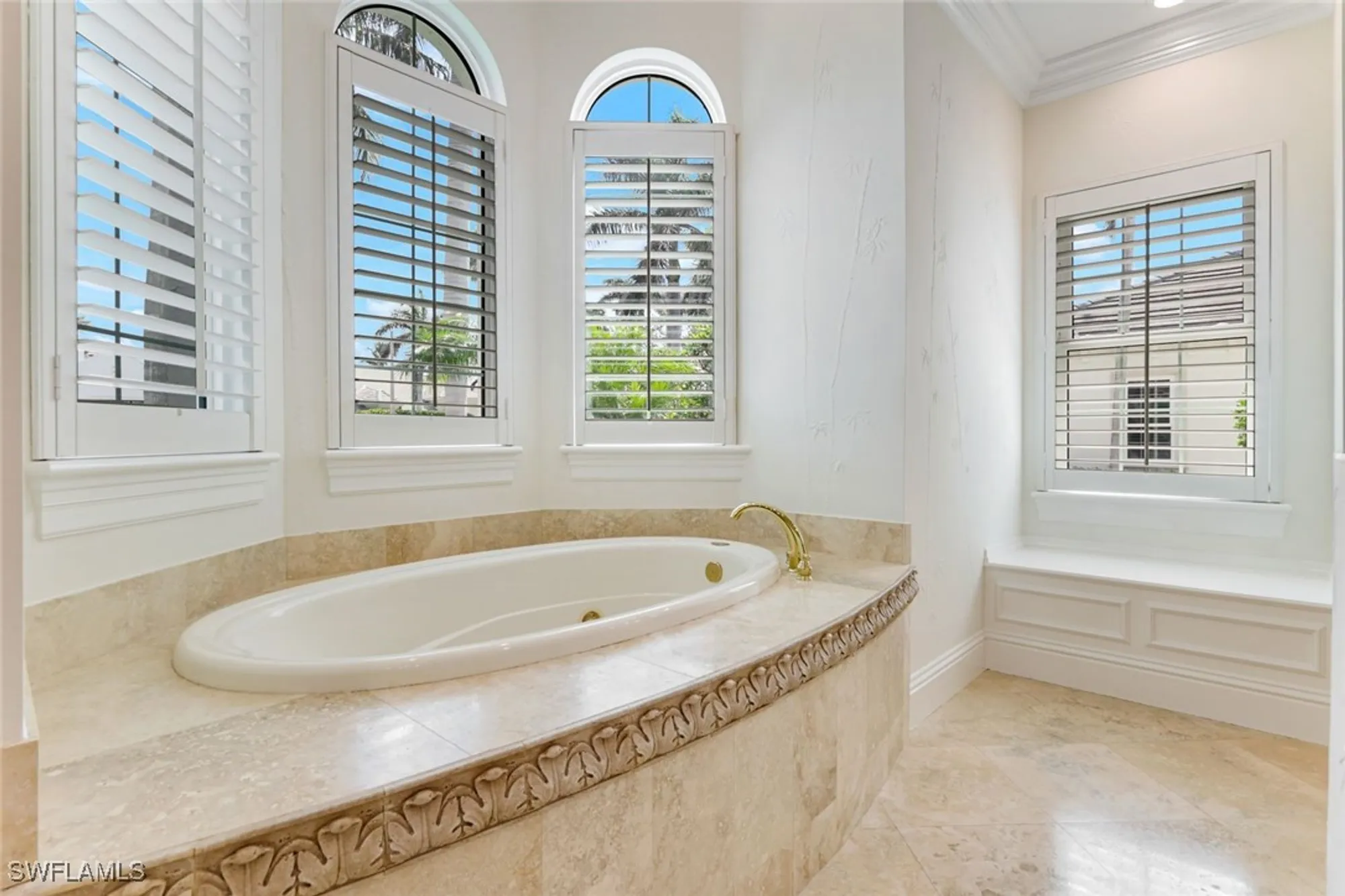 Property Slideshow image 23 of 43 | 384 mooring line dr, Naples, FL, 34102