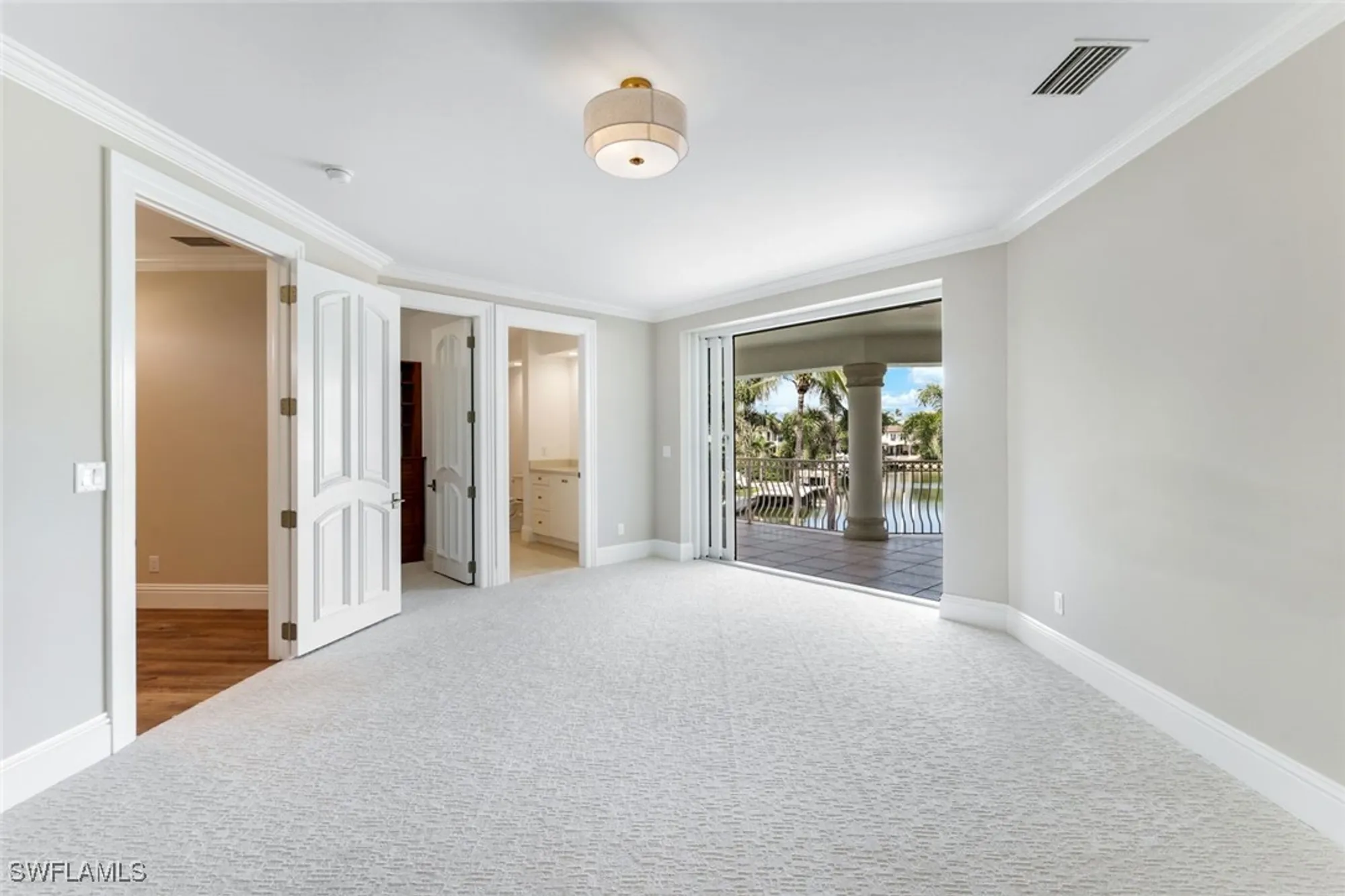 Property Slideshow image 32 of 43 | 384 mooring line dr, Naples, FL, 34102