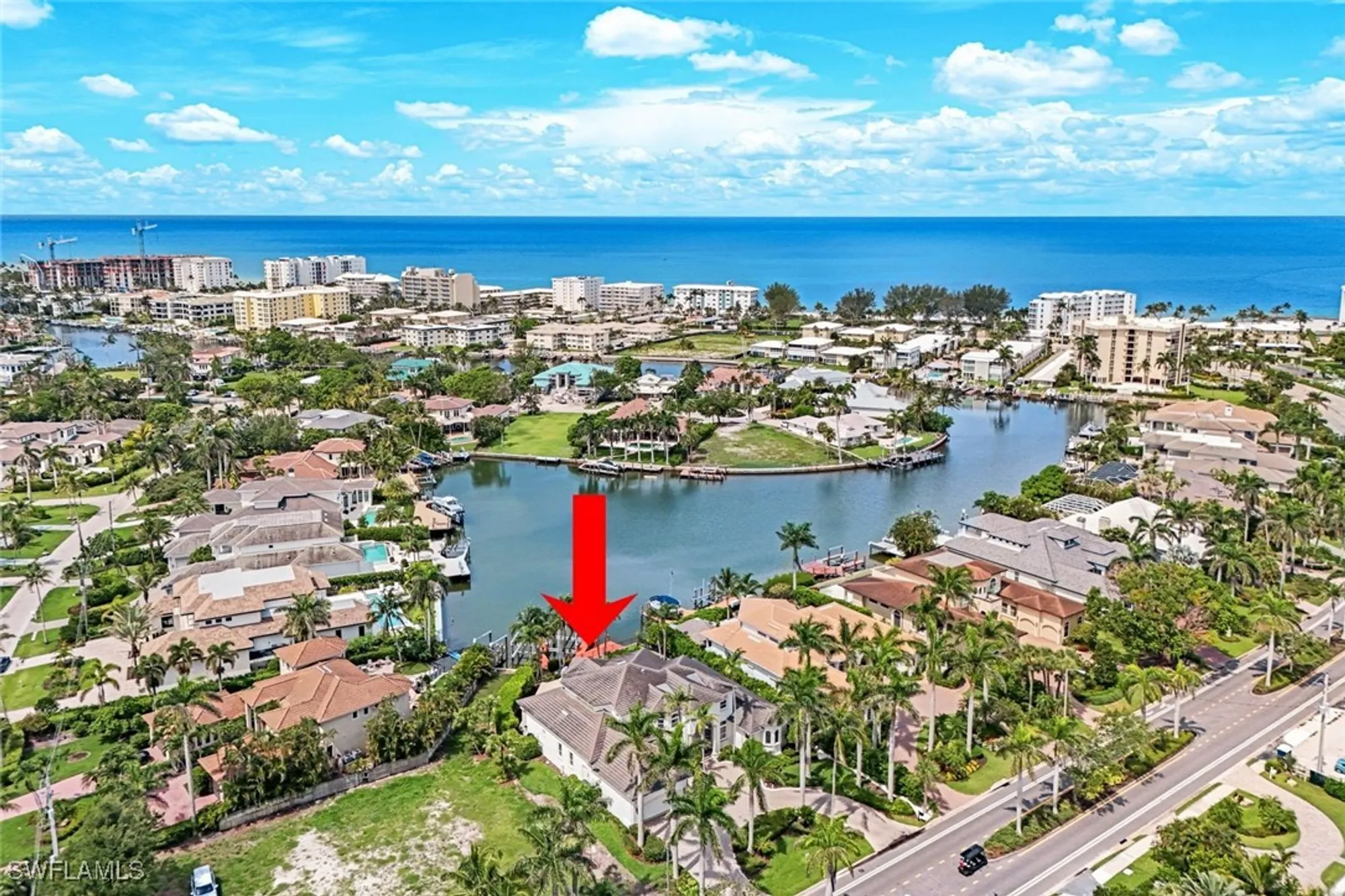 Property Slideshow image 7 of 43 | 384 mooring line dr, Naples, FL, 34102