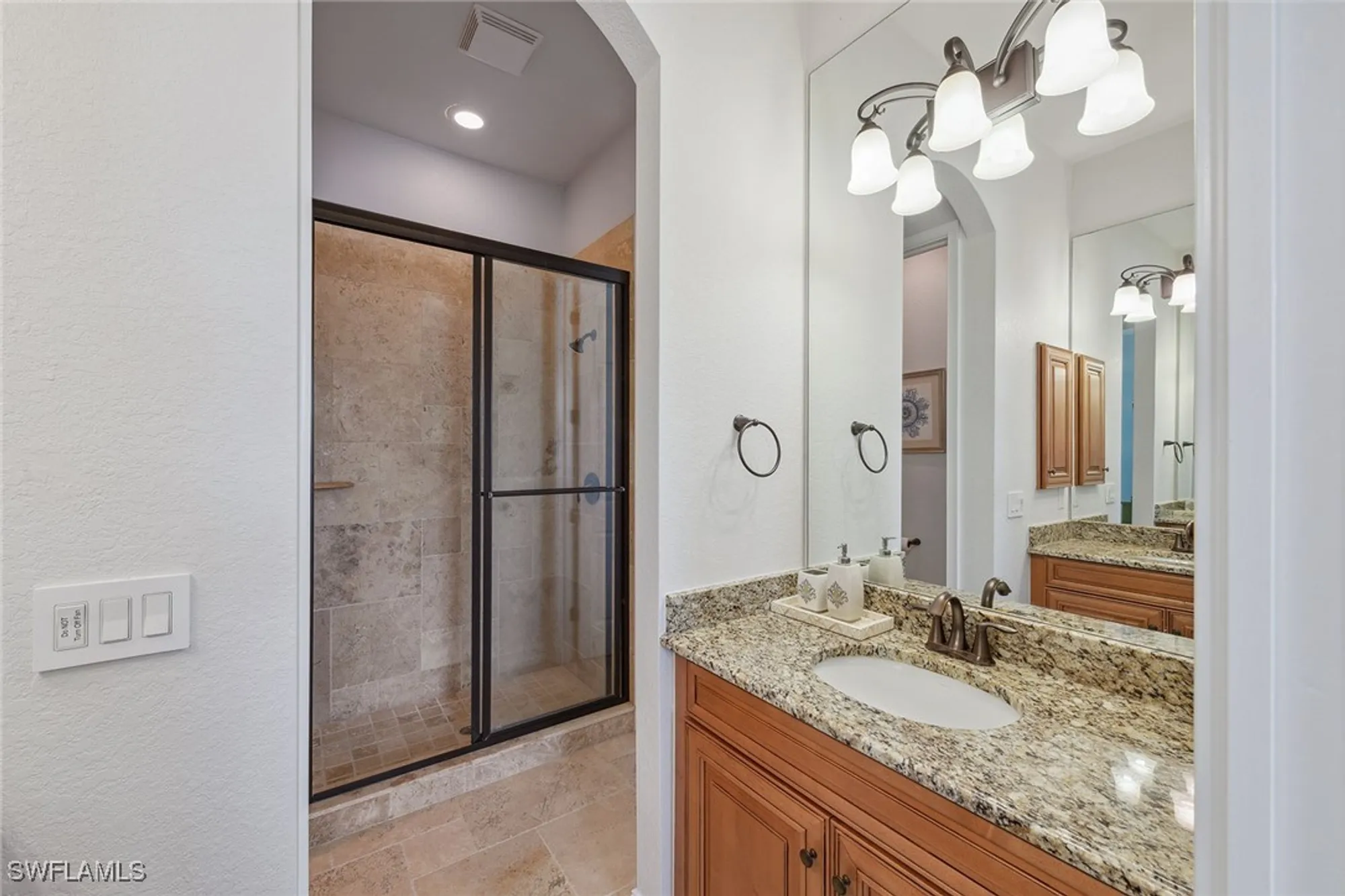 Property Slideshow image 25 of 50 | 3441 runaway ln, Naples, FL, 34114
