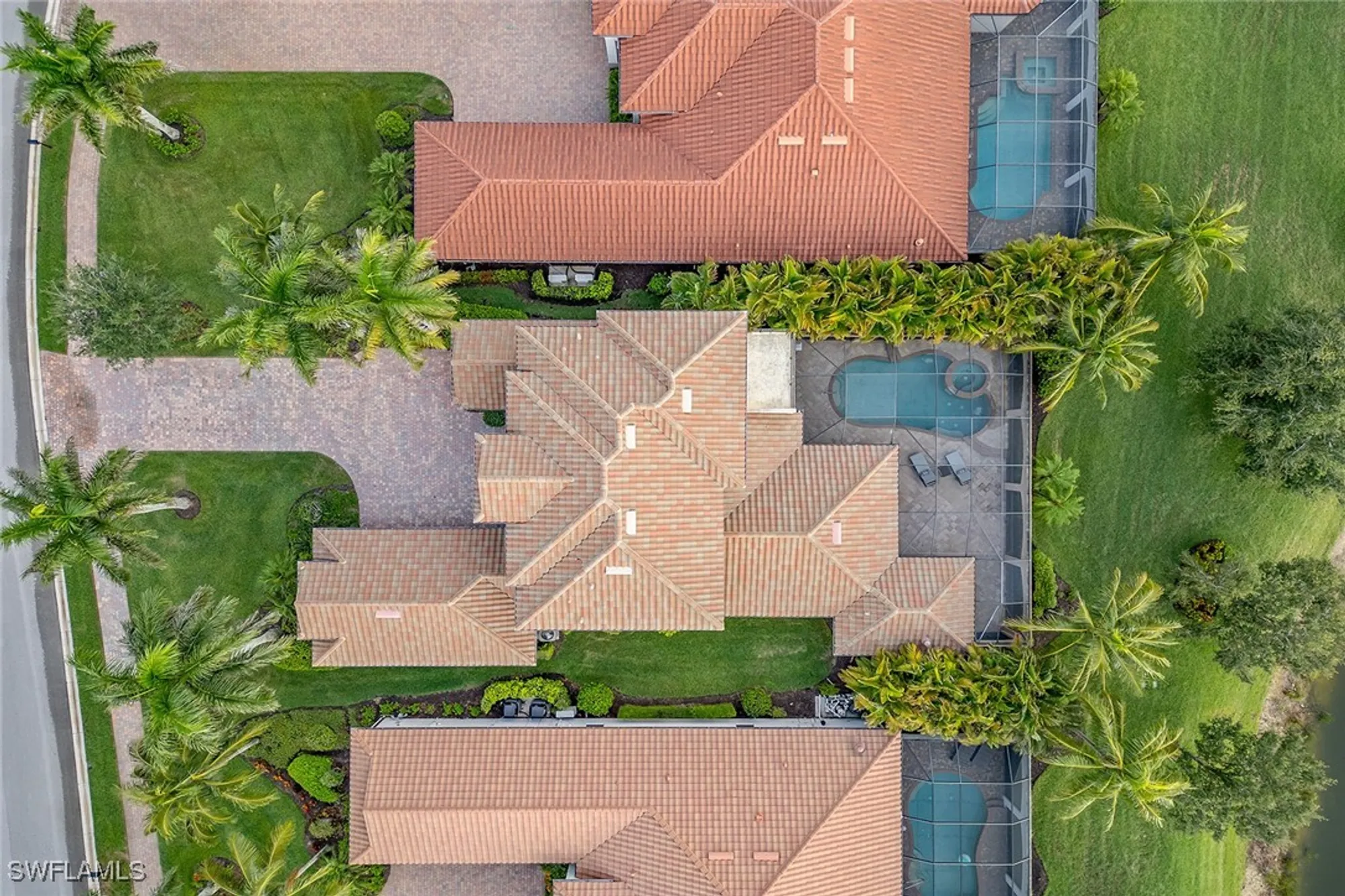 Property Slideshow image 37 of 50 | 3441 runaway ln, Naples, FL, 34114