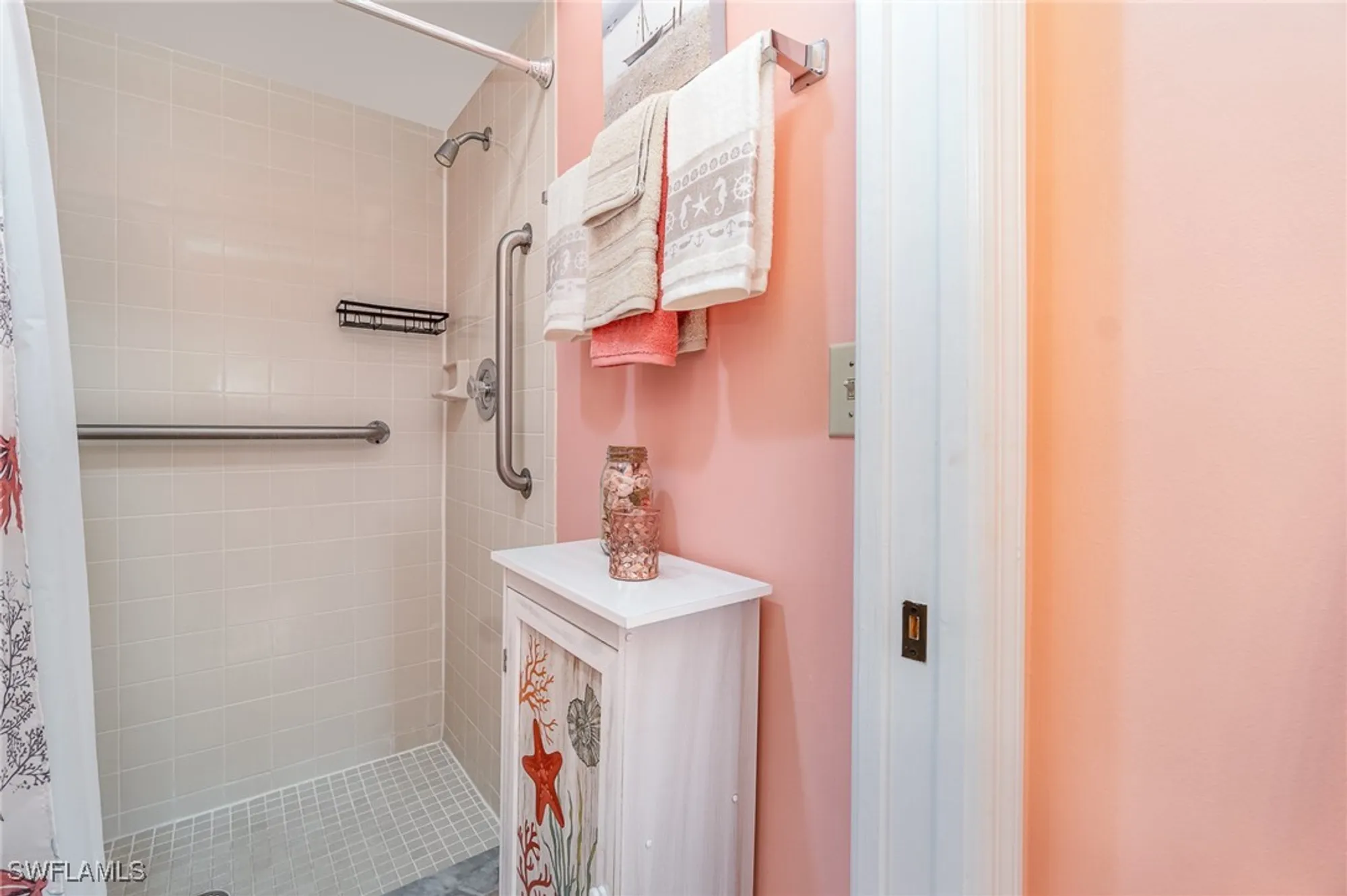 Property Slideshow image 23 of 41 | 13090 cross creek ct apt 210, Fort Myers, FL, 33912