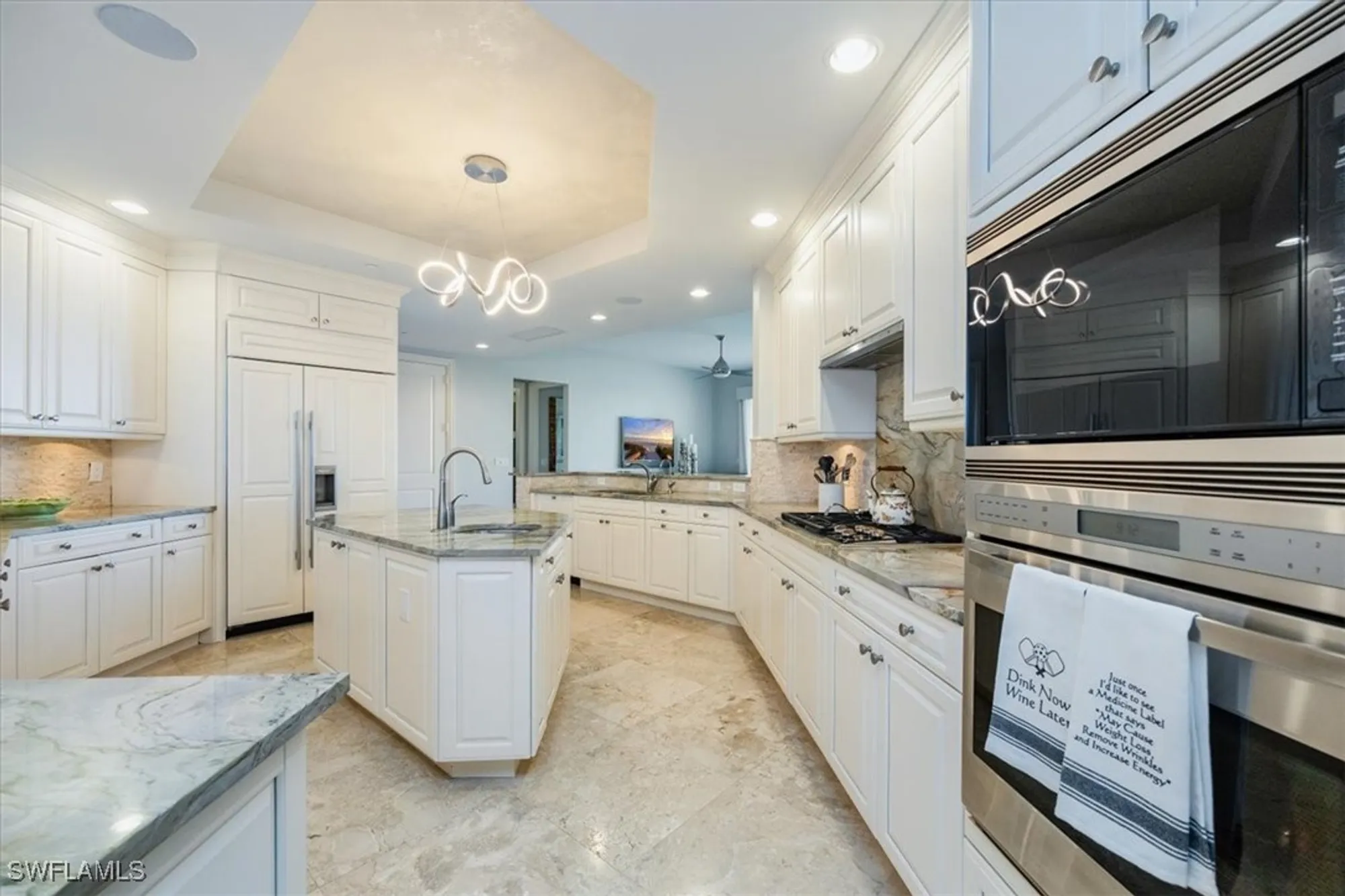 Property Slideshow image 10 of 28 | 4851 bonita bay blvd unit 2203, Bonita Springs, FL, 34134