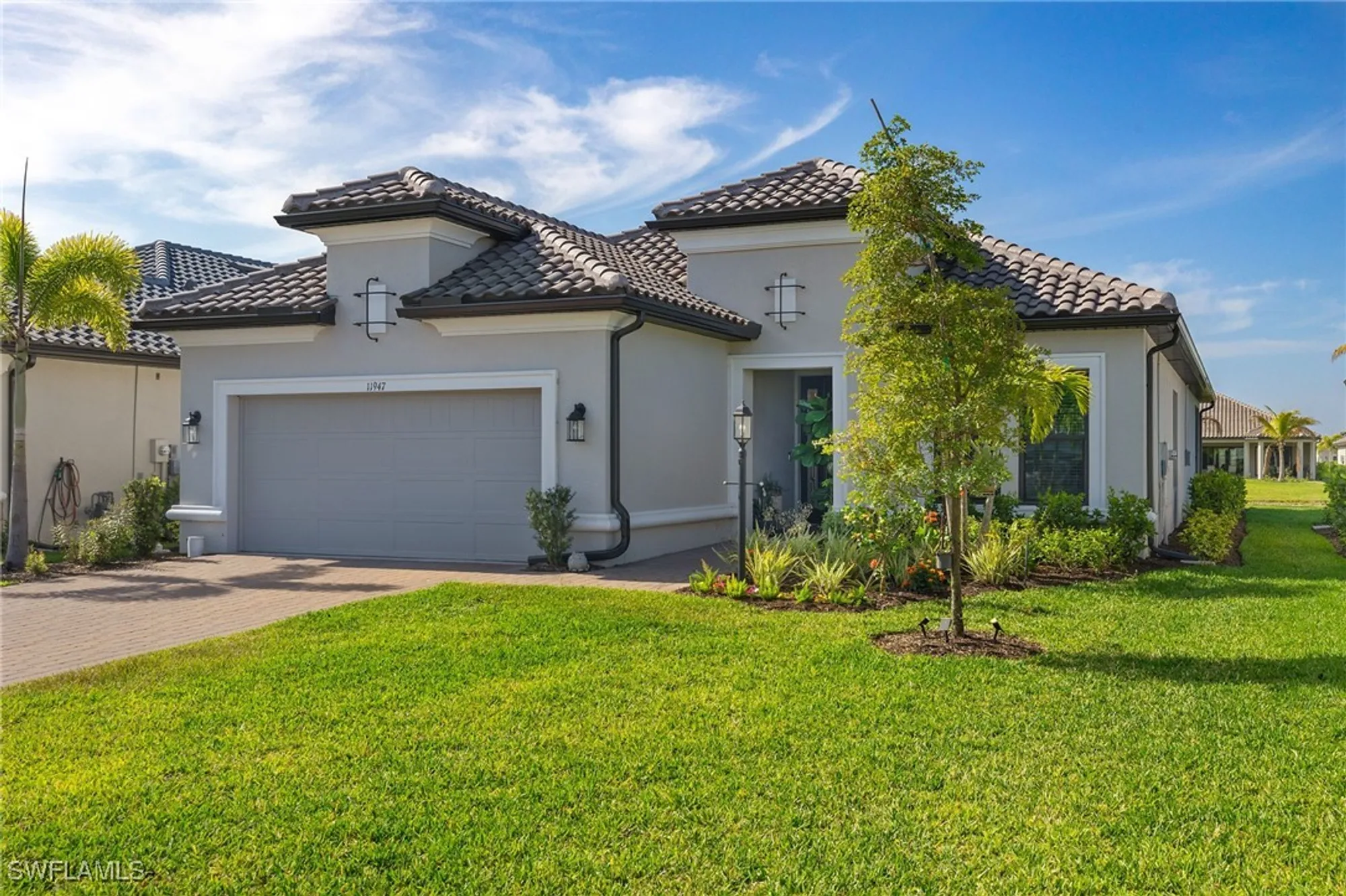 Property Slideshow image 2 of 45 | 11947 noveli ct, Fort Myers, FL, 33913