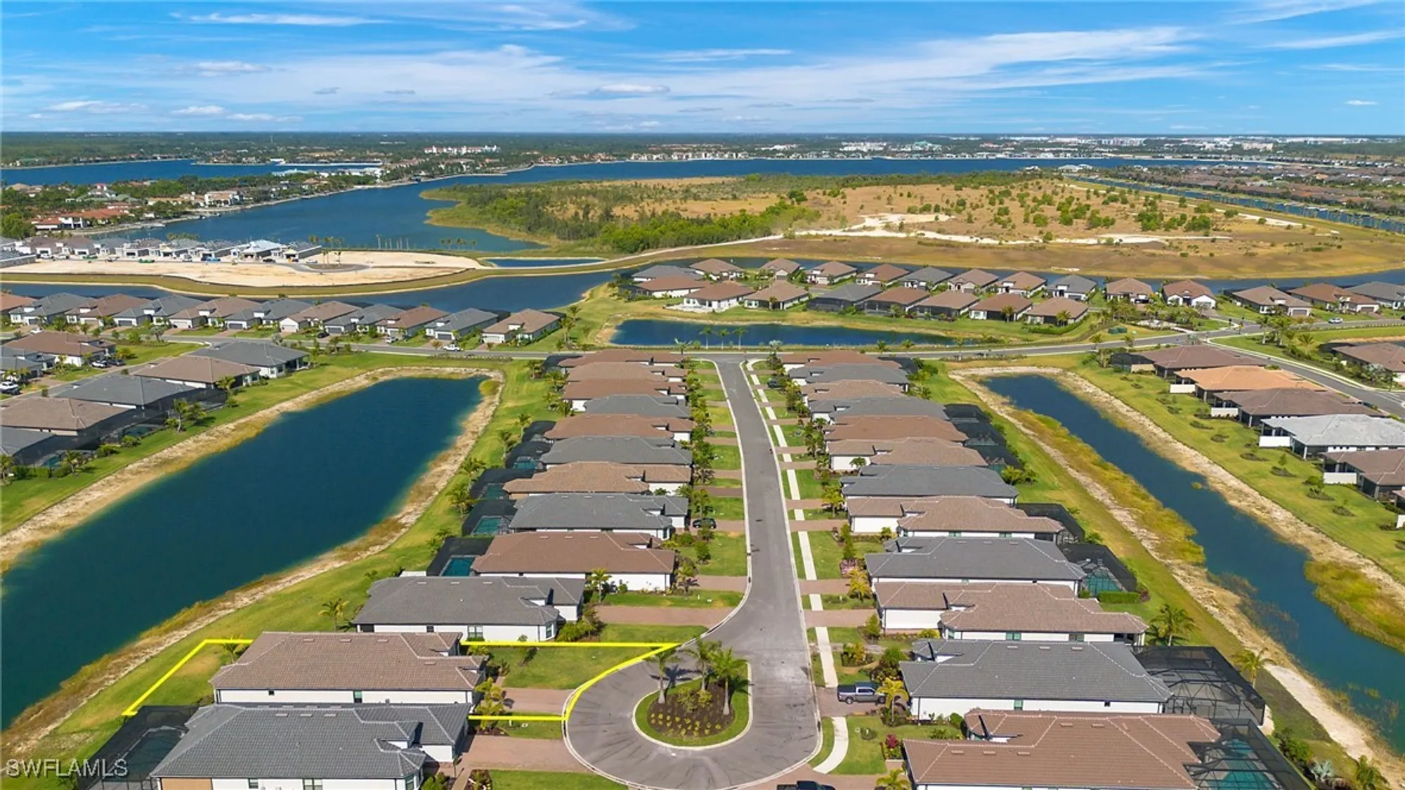 Property Slideshow image 38 of 45 | 11947 noveli ct, Fort Myers, FL, 33913