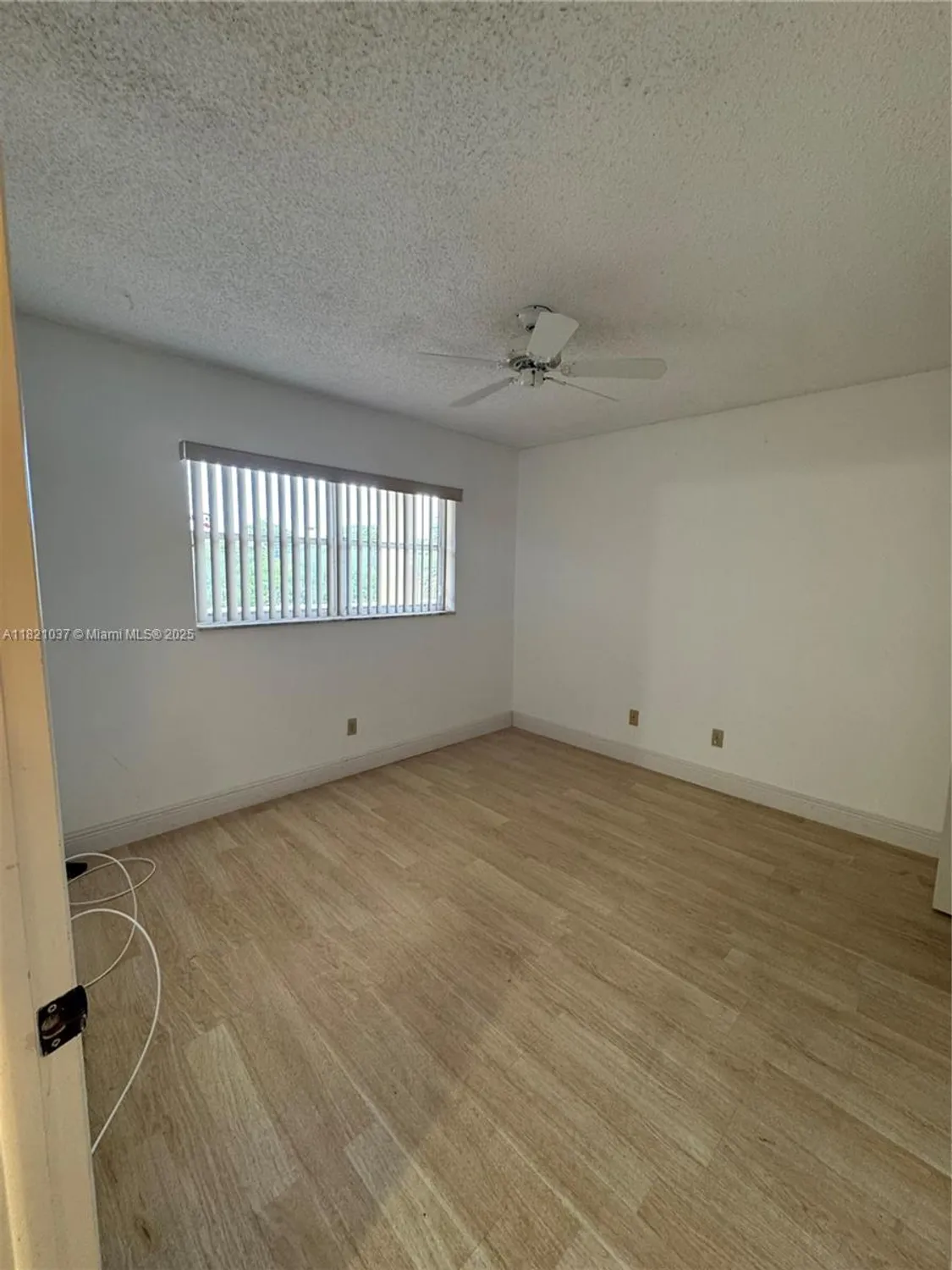 Property Slideshow image 12 of 33 | 5841 nw 61st ave apt 310, Tamarac, FL, 33319