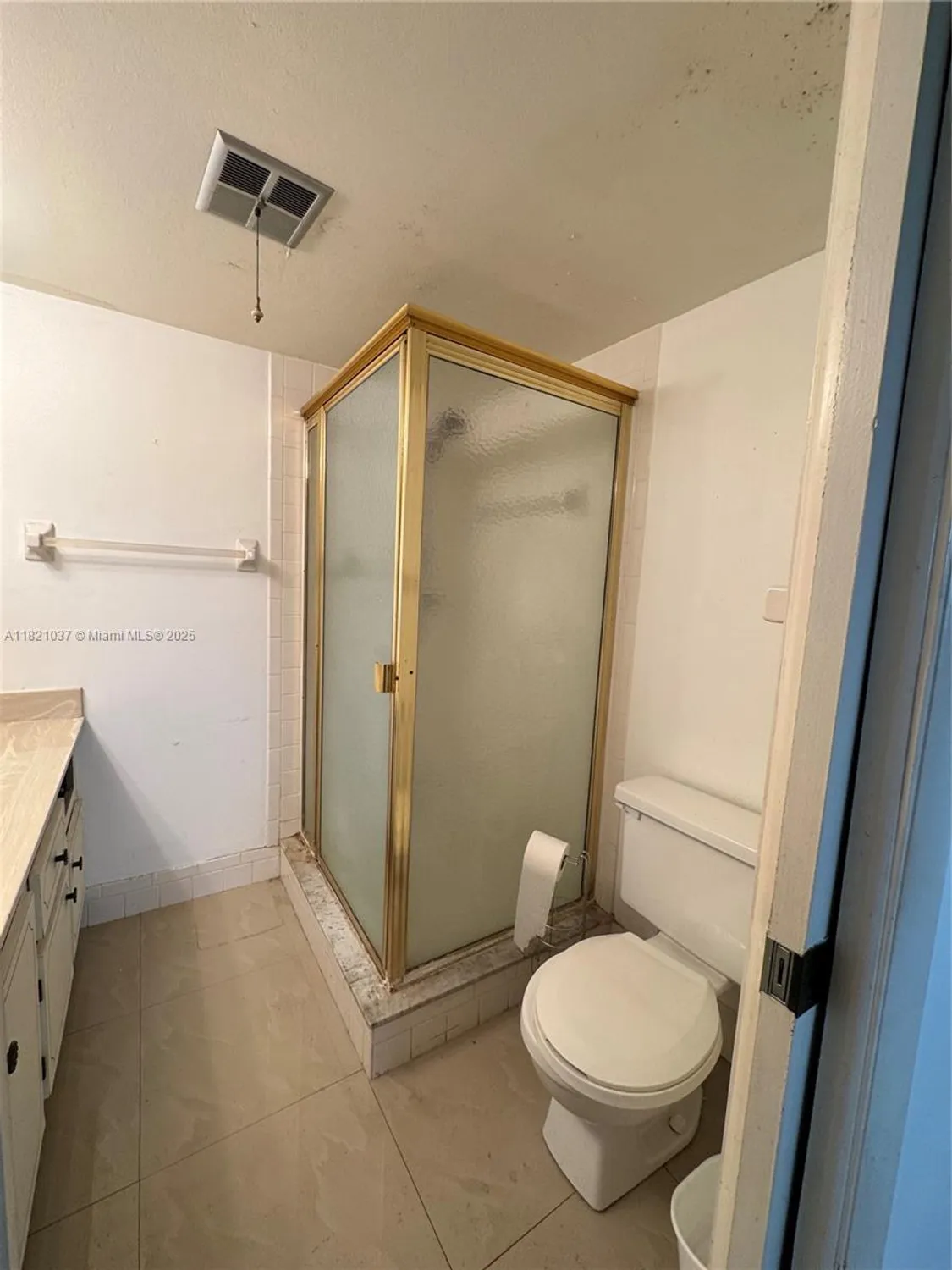 Property Slideshow image 26 of 33 | 5841 nw 61st ave apt 310, Tamarac, FL, 33319