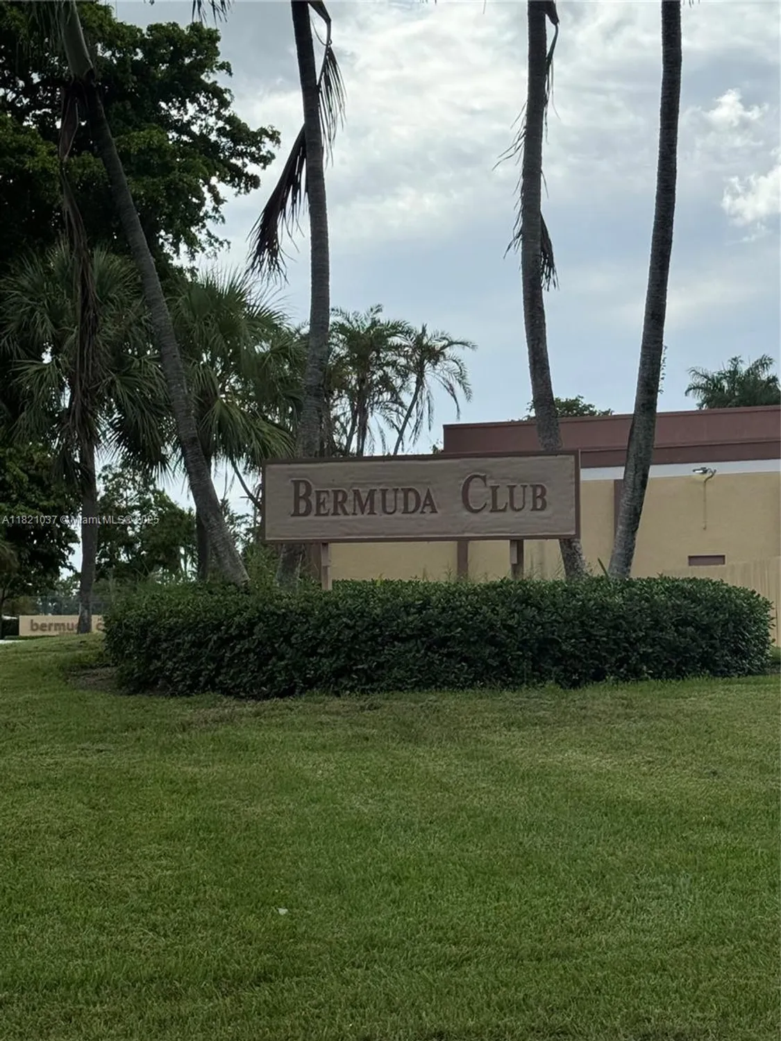 Property Slideshow image 32 of 33 | 5841 nw 61st ave apt 310, Tamarac, FL, 33319