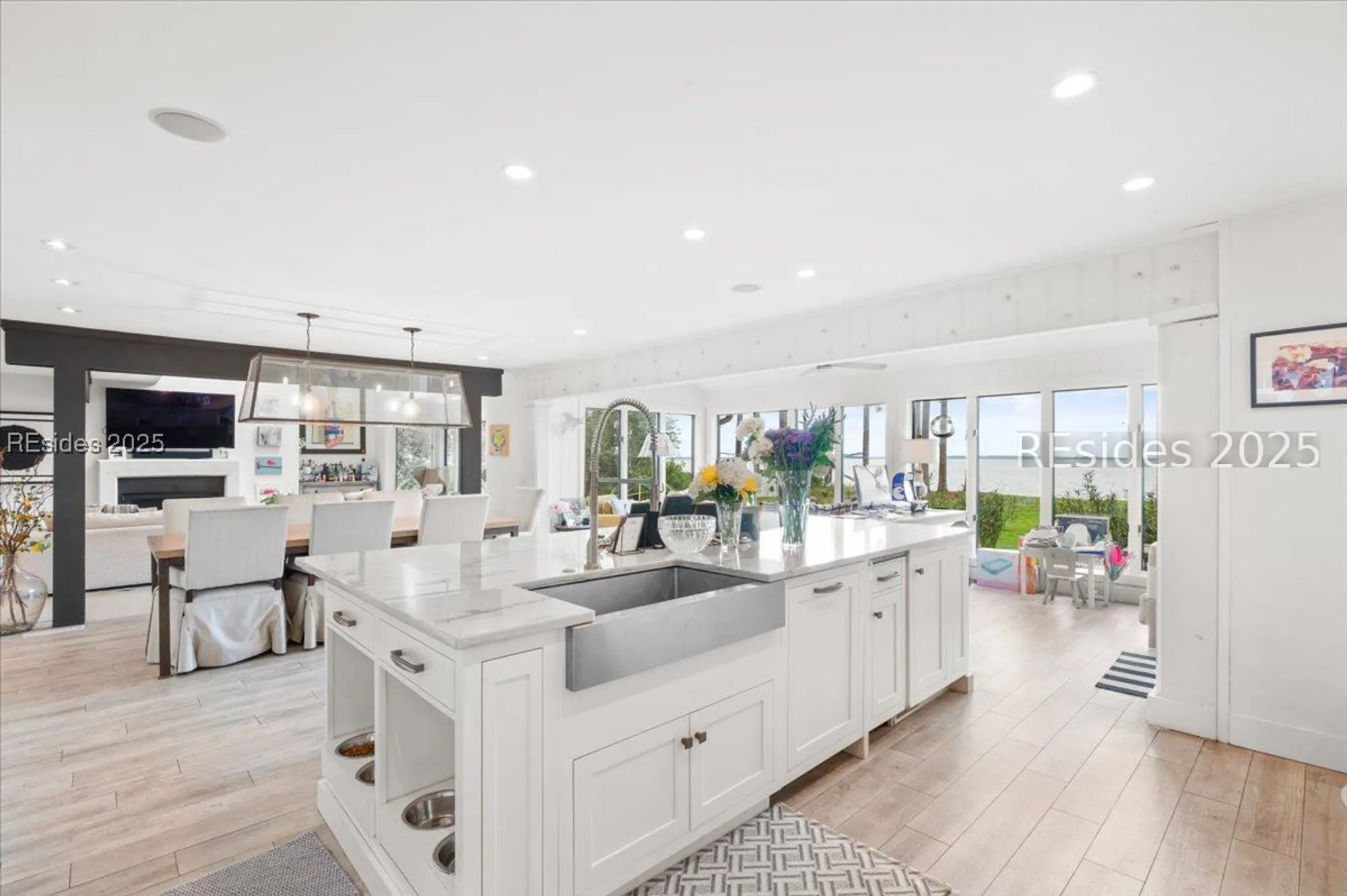 Property Slideshow image 15 of 49 | 24 china cockle ln, Hilton Head Island, SC, 29926