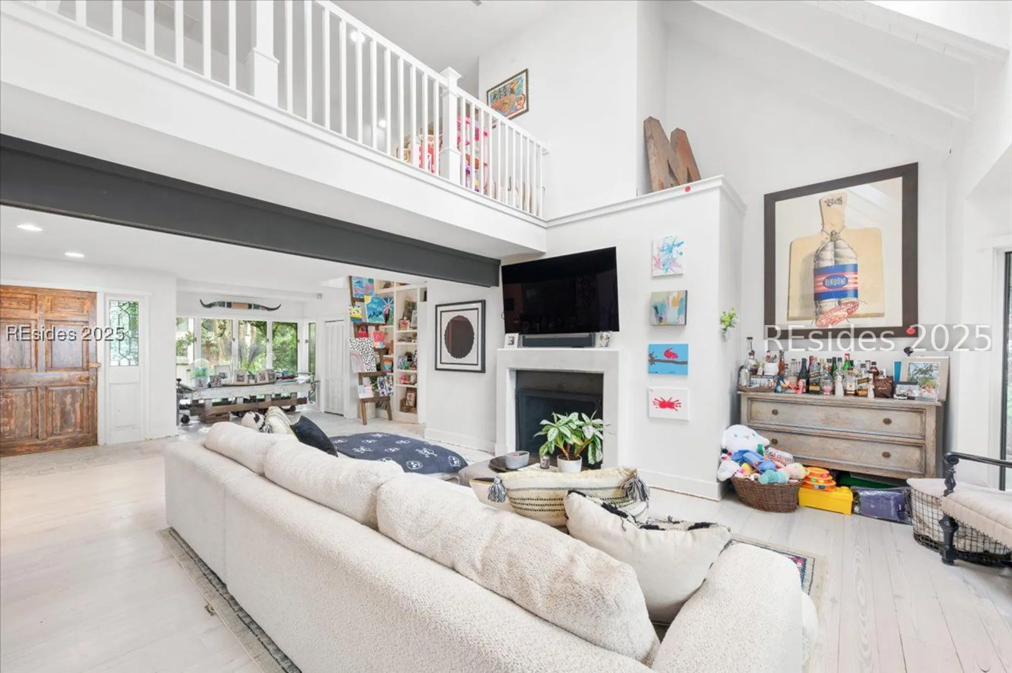 Property Slideshow image 4 of 49 | 24 china cockle ln, Hilton Head Island, SC, 29926