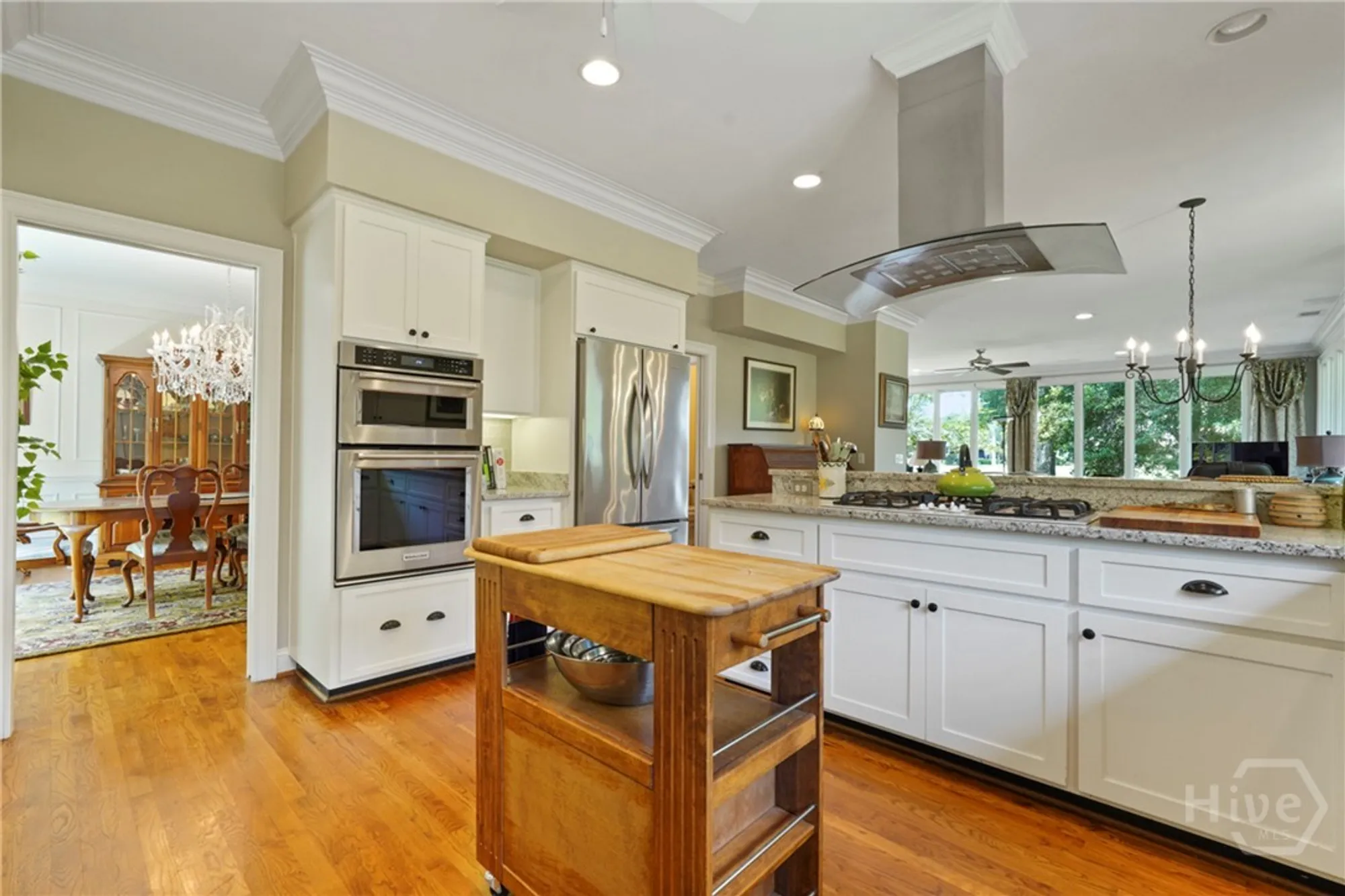 Property Slideshow image 13 of 49 | 36 shellwind dr, Savannah, GA, 31411