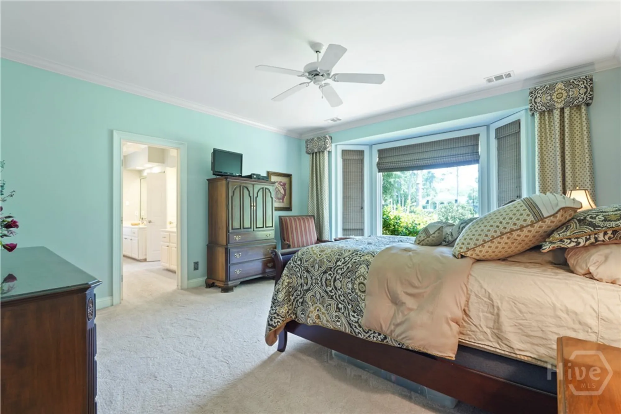 Property Slideshow image 35 of 49 | 36 shellwind dr, Savannah, GA, 31411