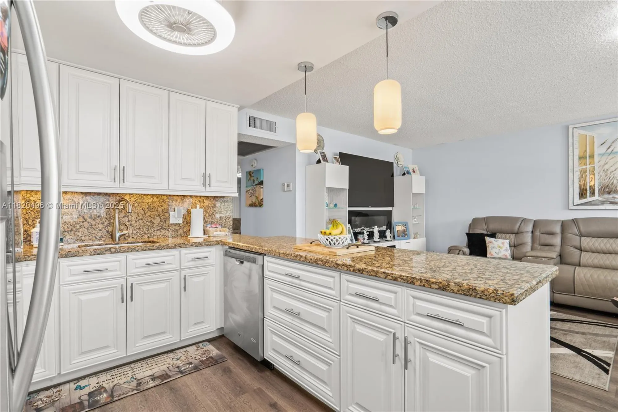 Property Slideshow image 7 of 18 | 3021 ellesmere b # 3021, Deerfield Beach, FL, 33442