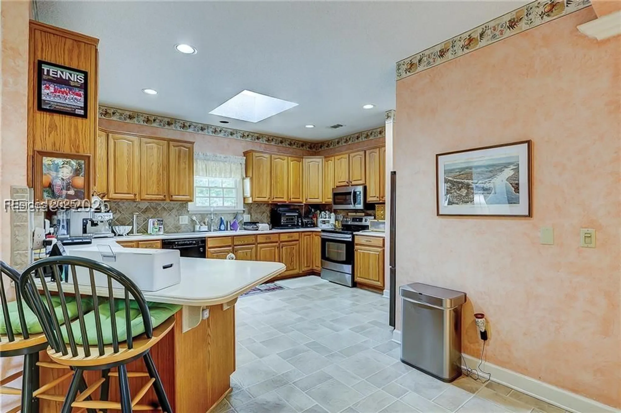 Property Slideshow image 22 of 48 | 5 honey locust cir, Hilton Head Island, SC, 29926