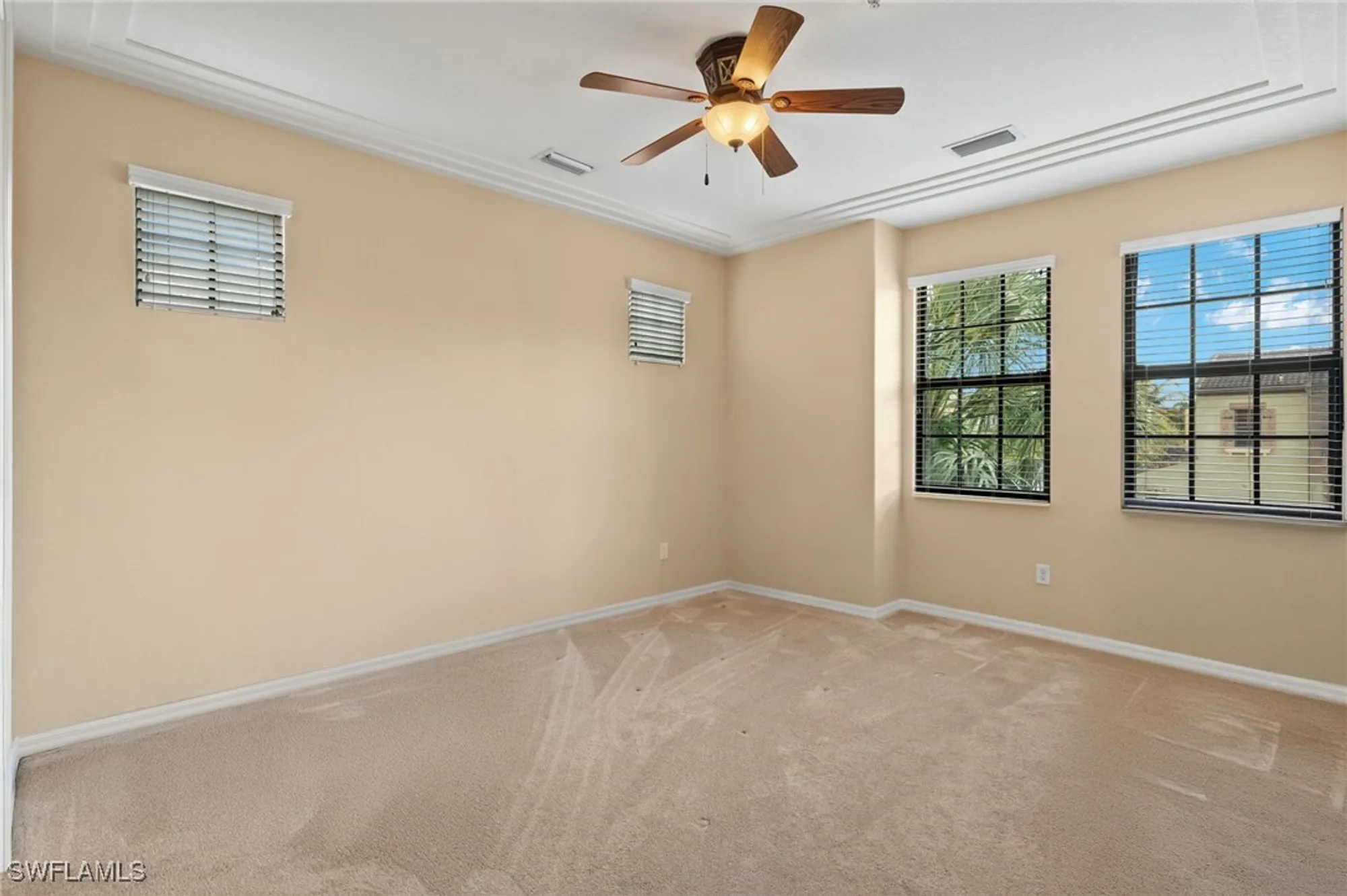 Property Slideshow image 13 of 39 | 11999 palba way 6405, Fort Myers, FL, 33912
