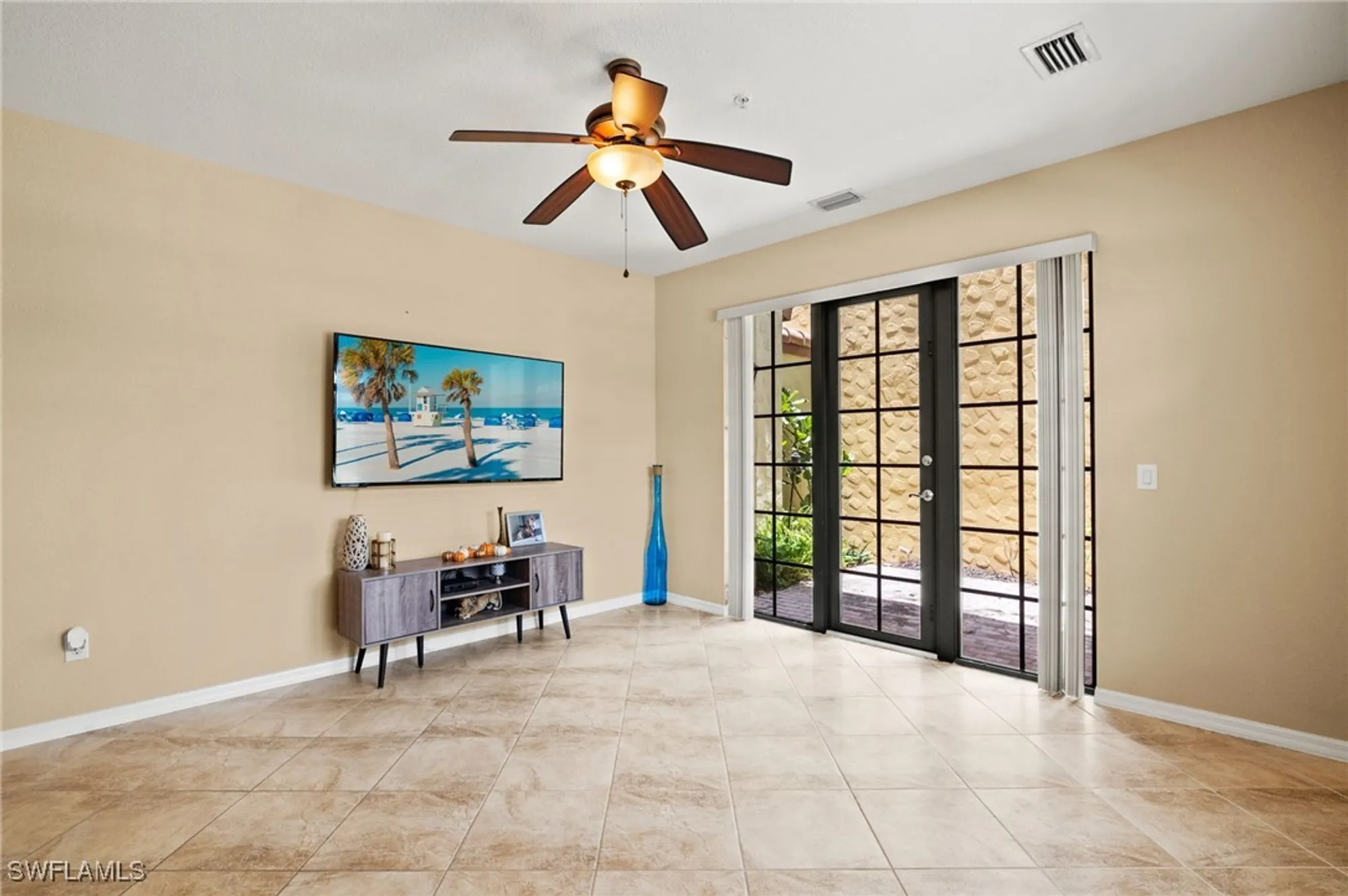 Property Slideshow image 6 of 39 | 11999 palba way 6405, Fort Myers, FL, 33912