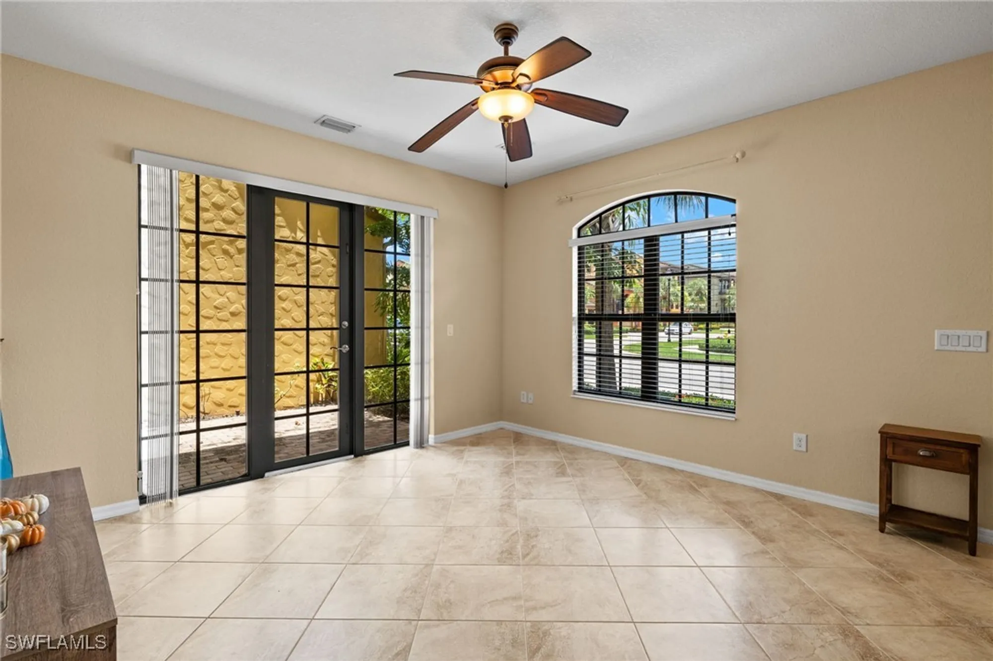 Property Slideshow image 7 of 39 | 11999 palba way 6405, Fort Myers, FL, 33912