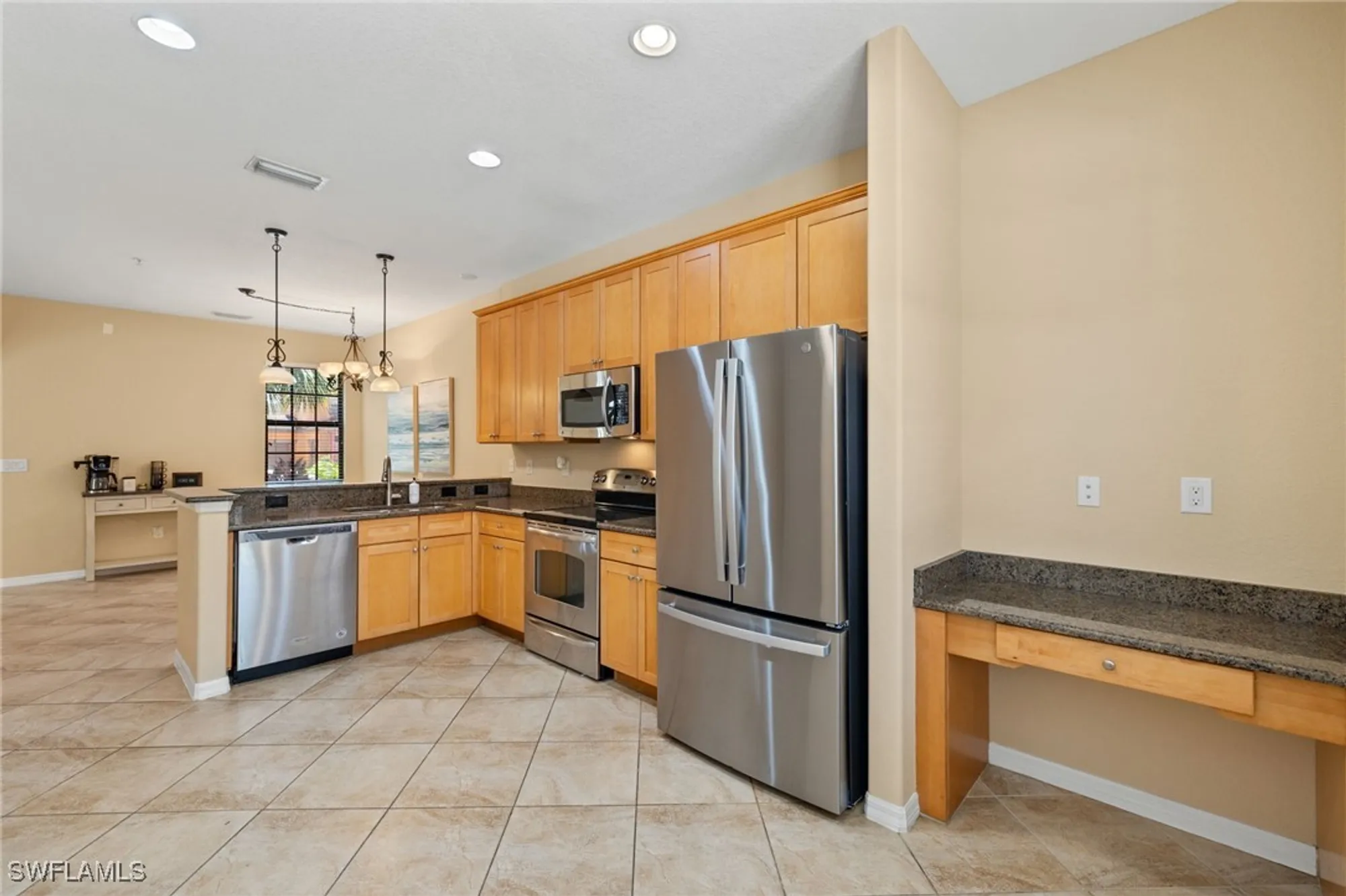 Property Slideshow image 9 of 39 | 11999 palba way 6405, Fort Myers, FL, 33912