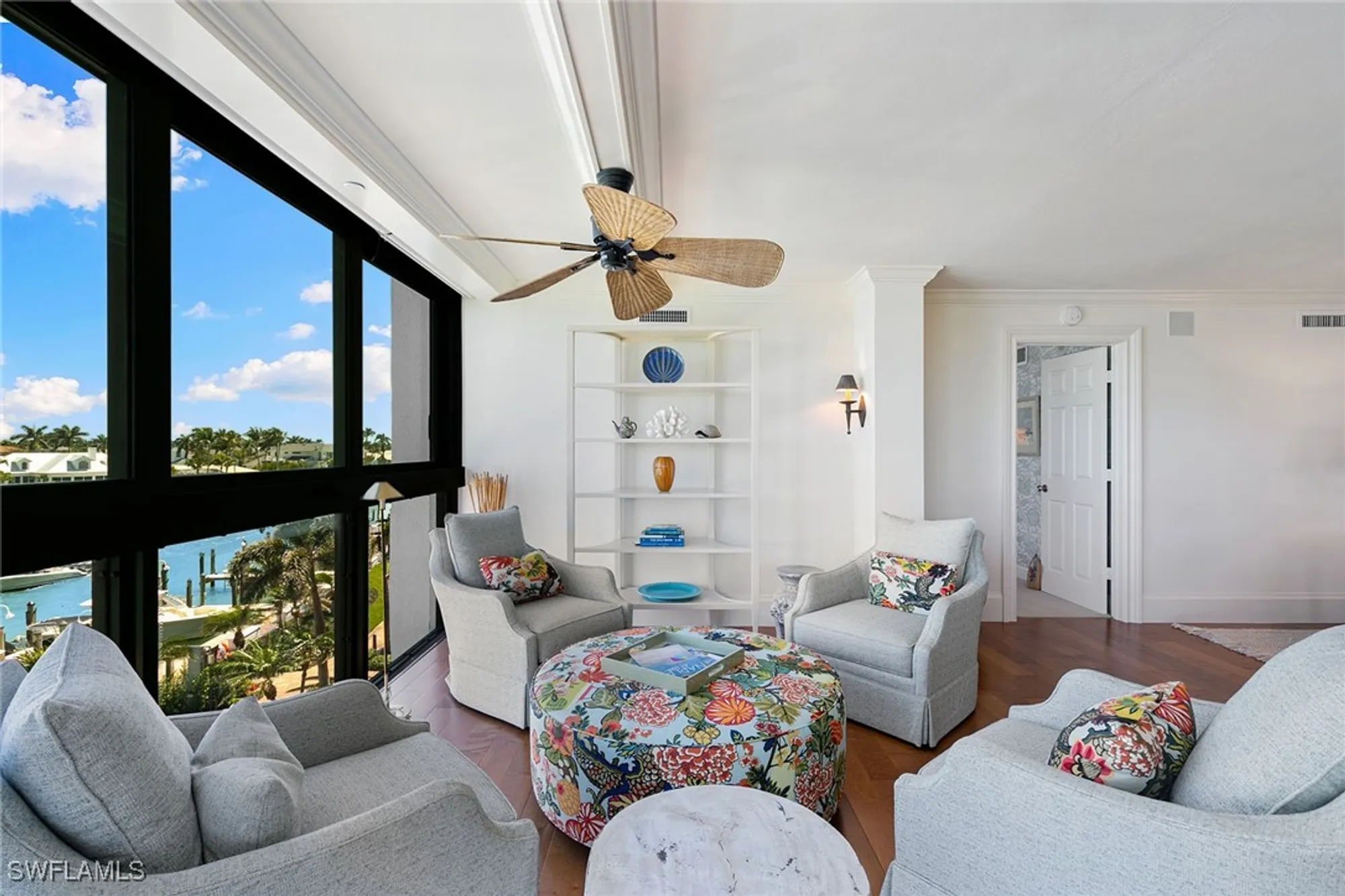 Property Slideshow image 25 of 49 | 2400 gulf shore blvd 305, Naples, FL, 34103