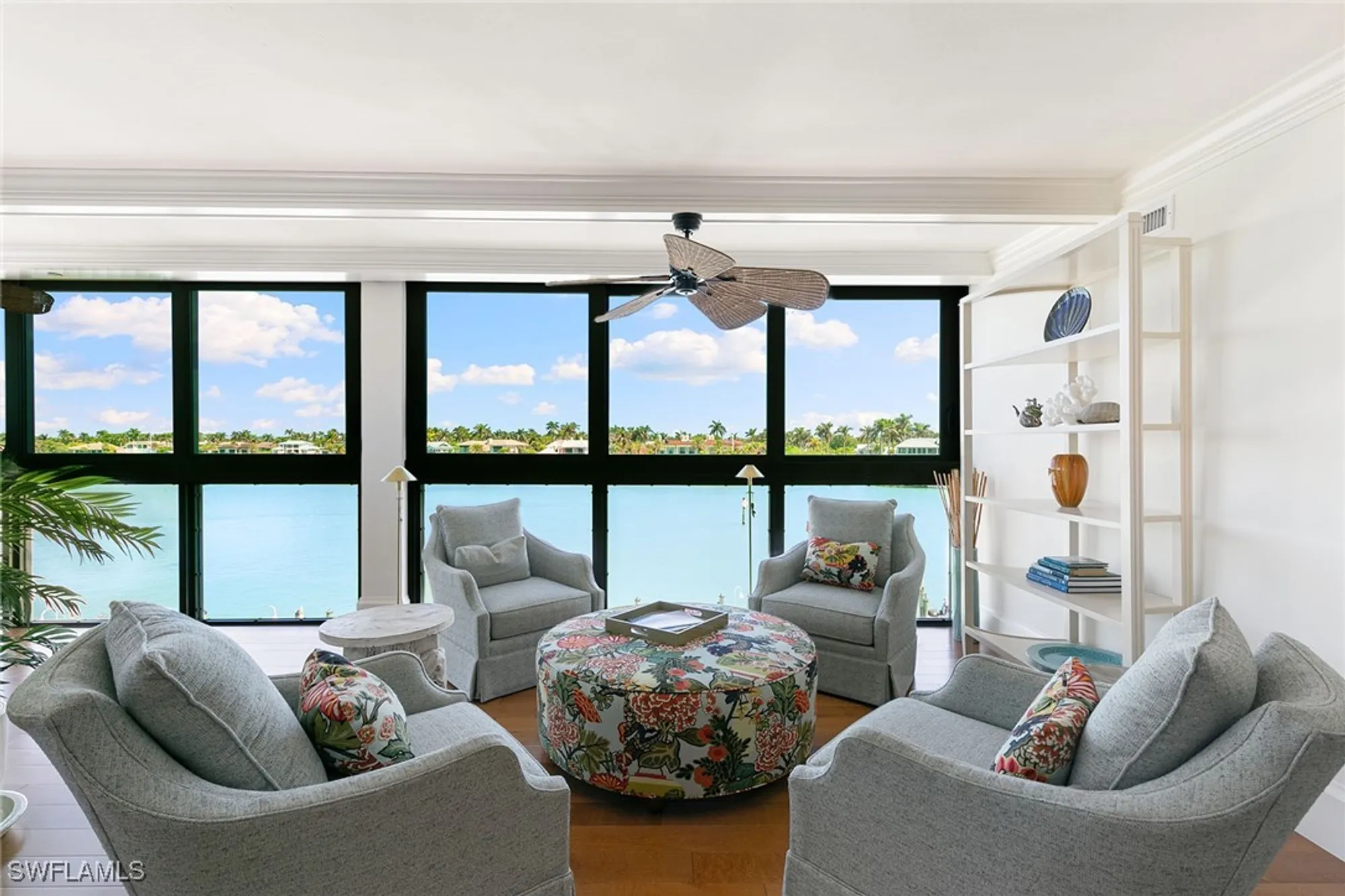 Property Slideshow image 26 of 49 | 2400 gulf shore blvd 305, Naples, FL, 34103