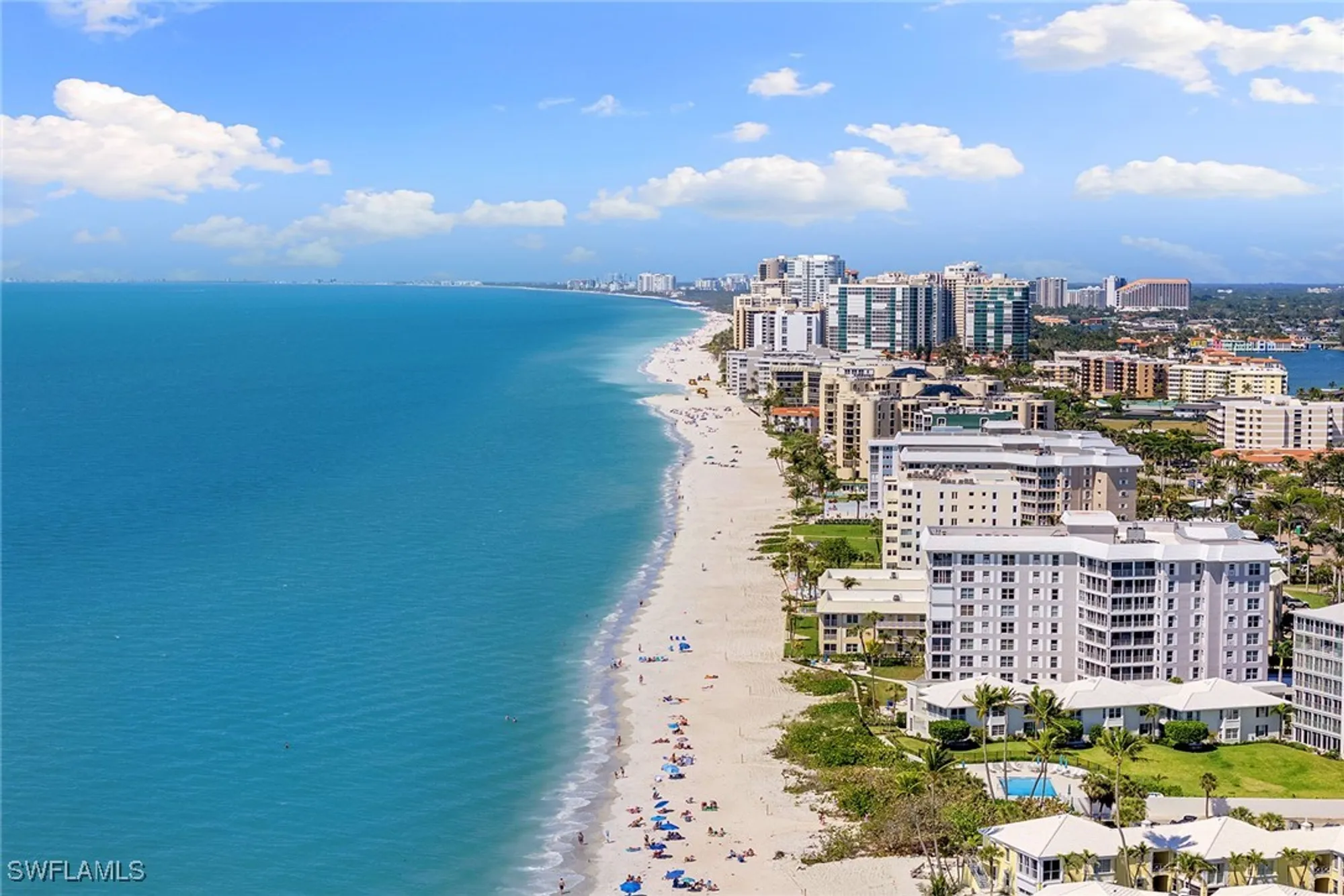 Property Slideshow image 37 of 49 | 2400 gulf shore blvd 305, Naples, FL, 34103