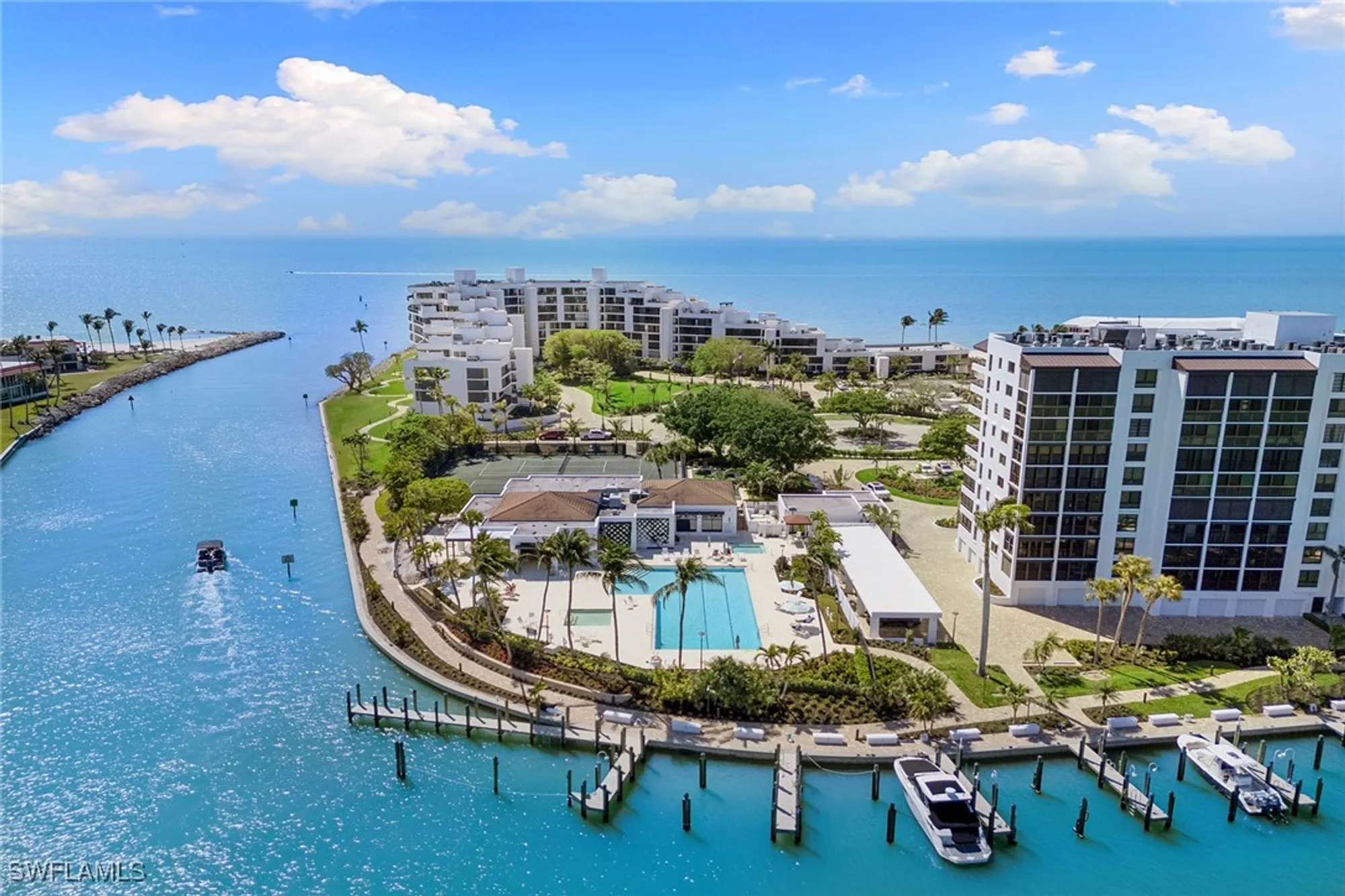 Property Slideshow image 42 of 49 | 2400 gulf shore blvd 305, Naples, FL, 34103