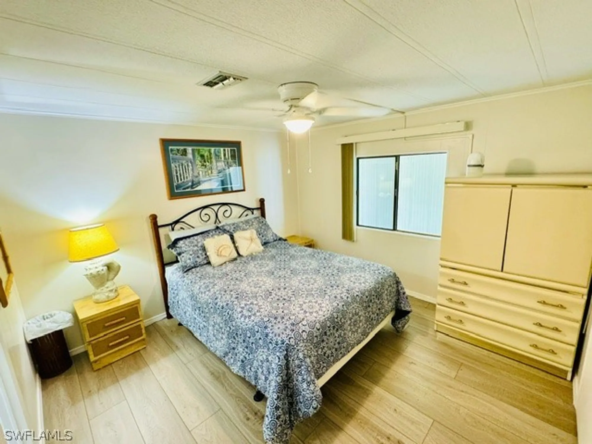 Property Slideshow image 15 of 47 | 5502 harbor ln, North Fort Myers, FL, 33917